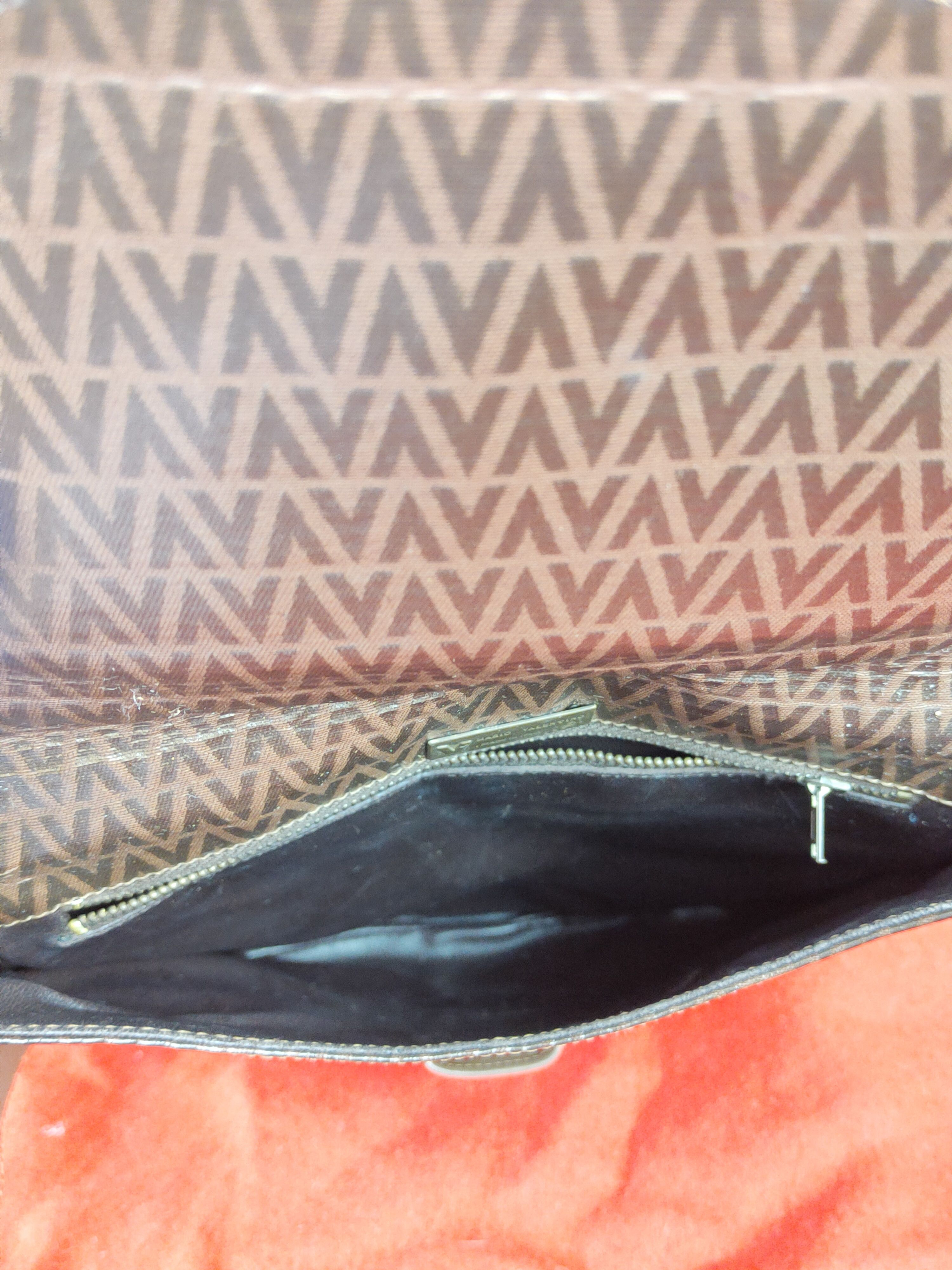 Mario Valentino Mario Valentino vintage monogram Sling Bag #SB016 Size ONE SIZE - 18 Thumbnail