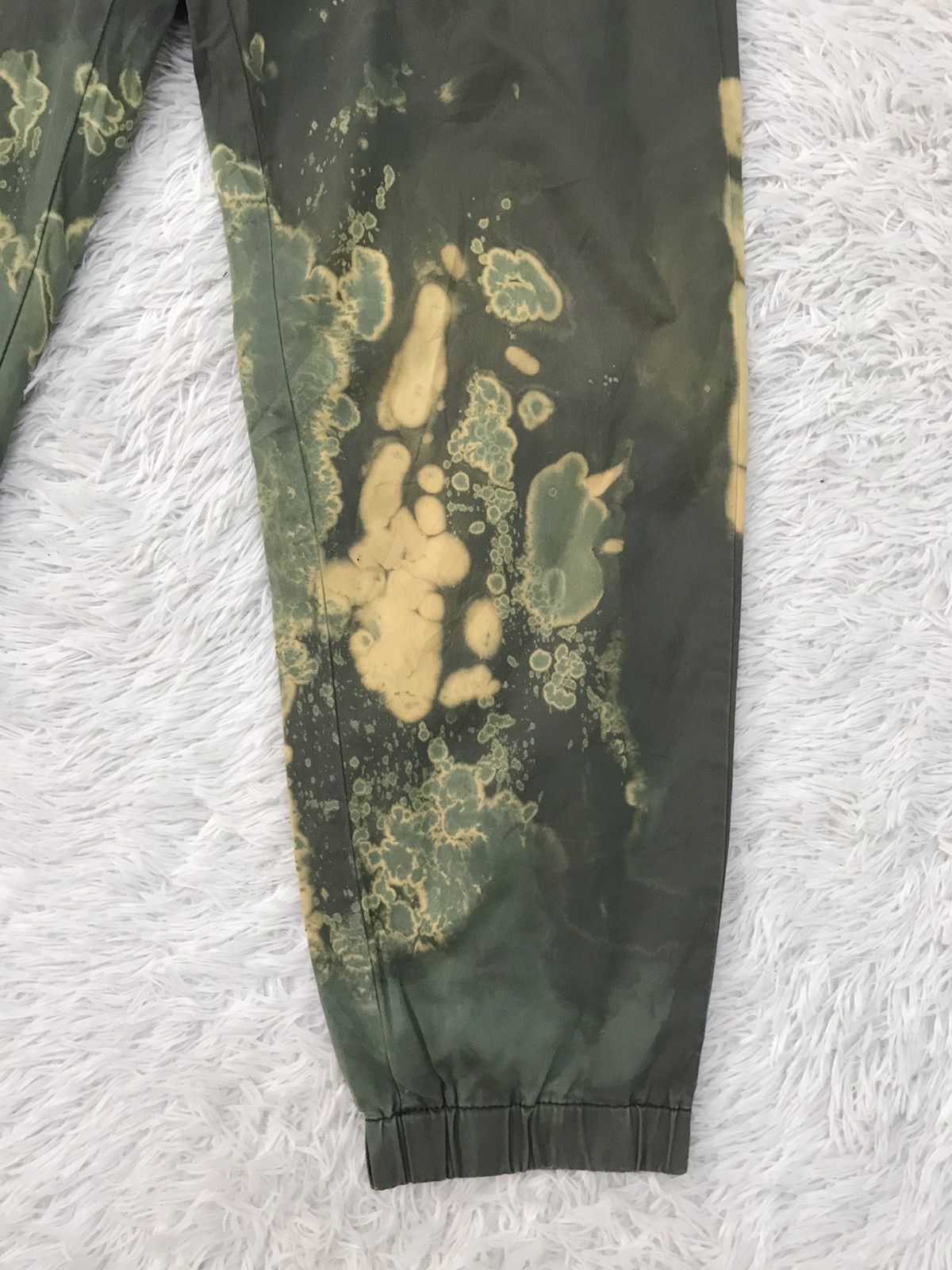 Uniqlo Bleach Style Uniqlo Pant Size US 35 - 4 Thumbnail