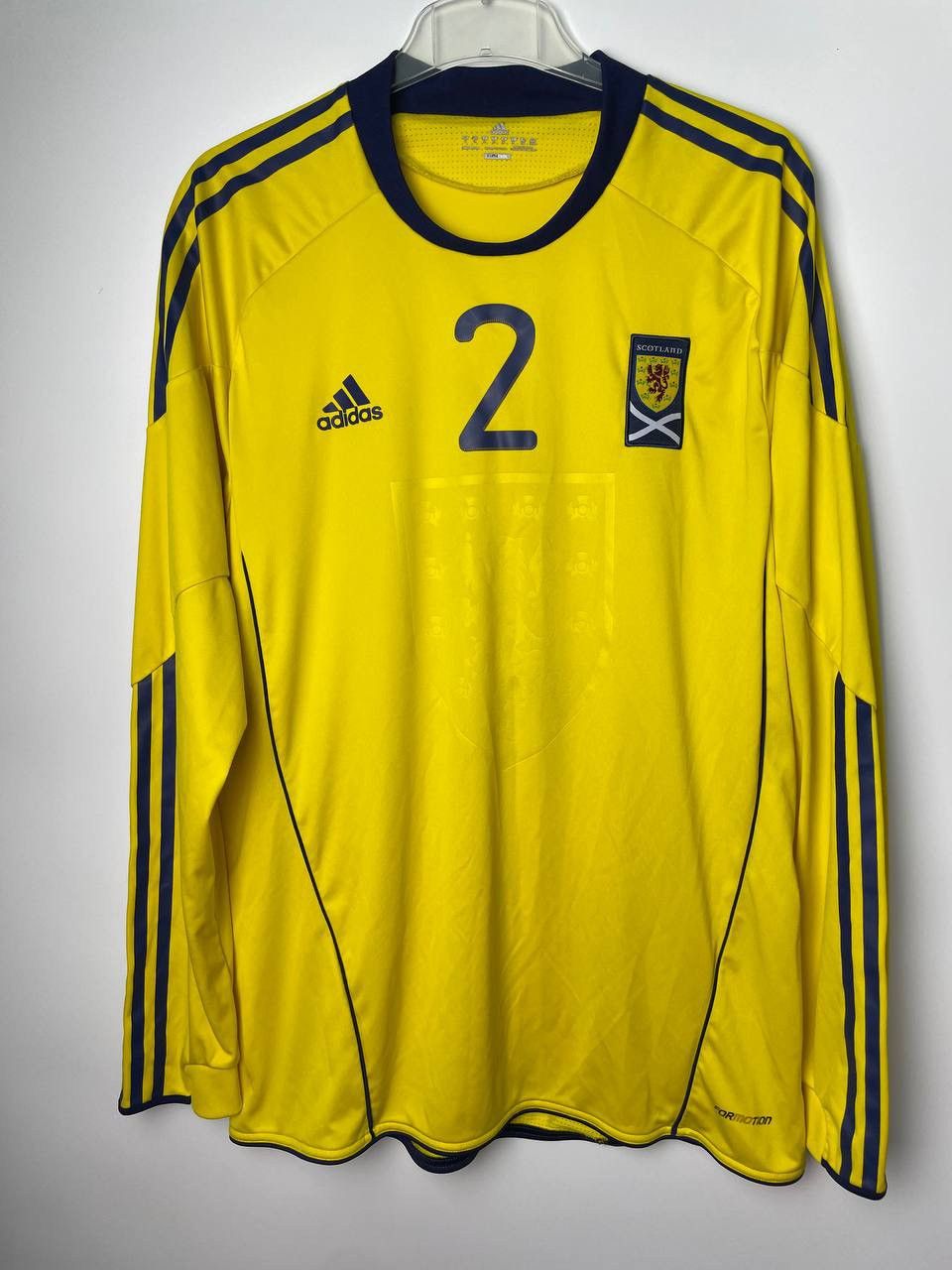 Adidas 2010-2011 adidas Scotland Away Long Sleeve Football Shirt Size US XL / EU 56 / 4 - 1 Preview