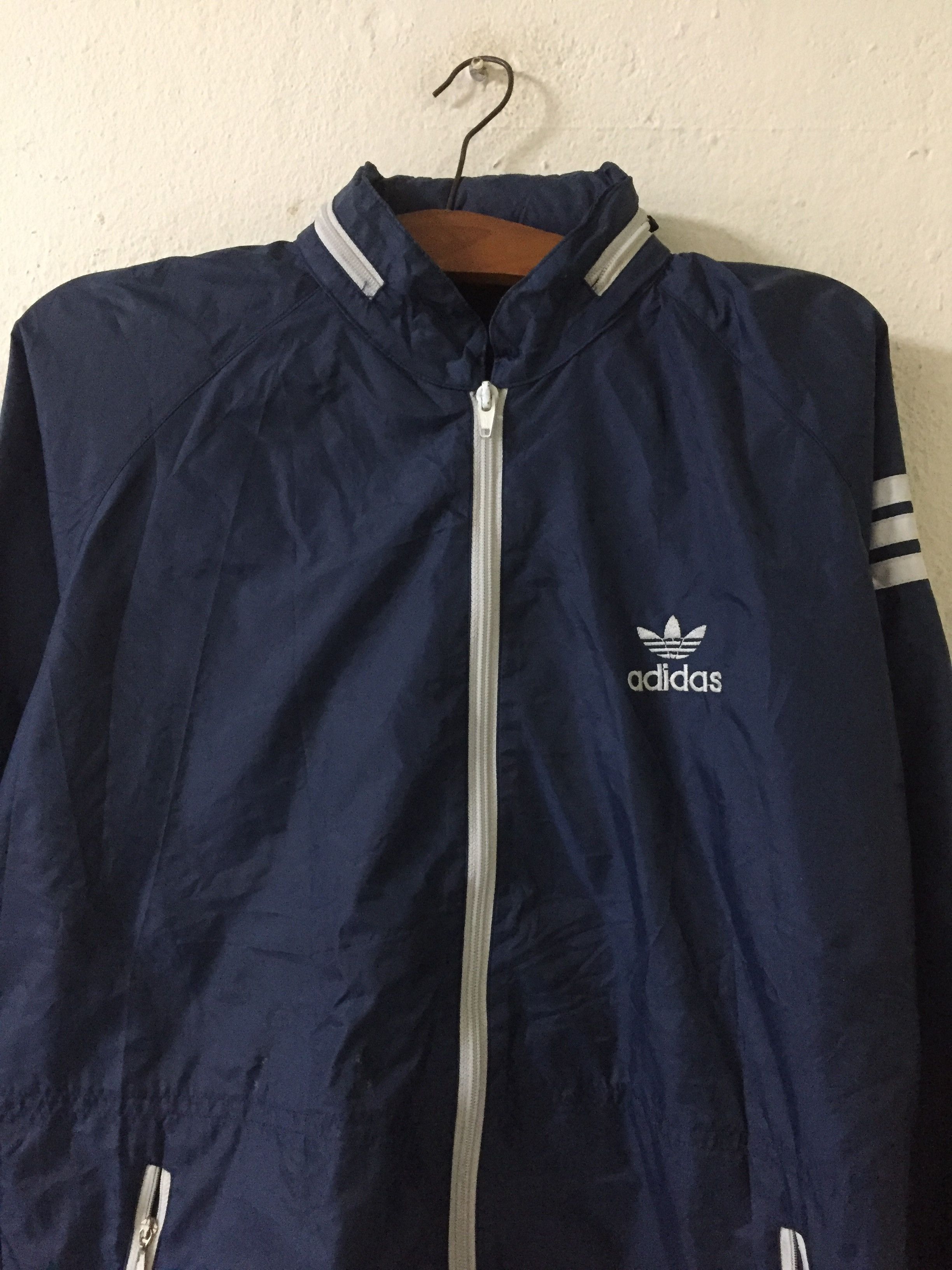 Adidas Vintage Adidas Windbreaker Jacket Size US M / EU 48-50 / 2 - 4 Thumbnail