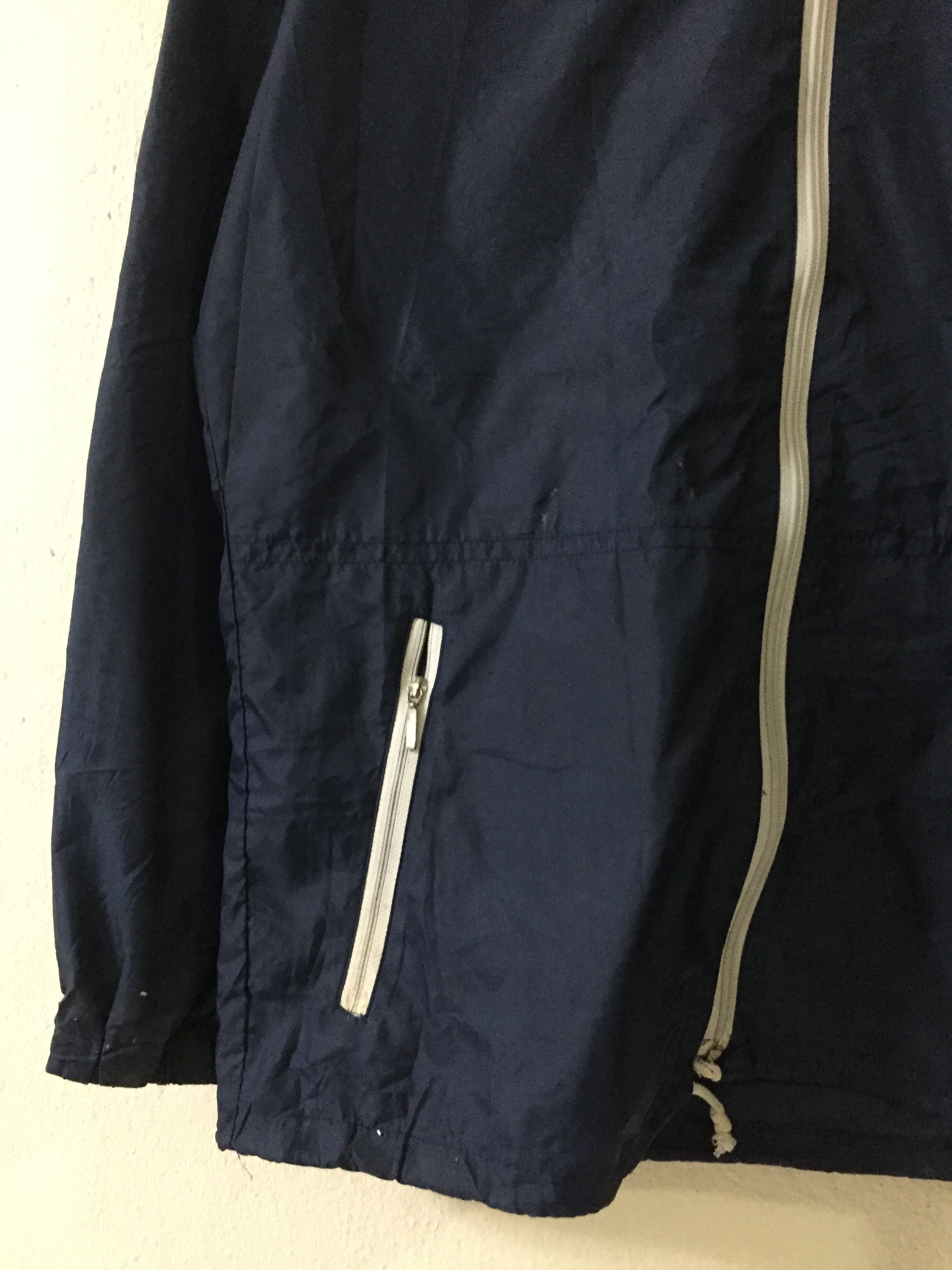 Adidas Vintage Adidas Windbreaker Jacket Size US M / EU 48-50 / 2 - 3 Thumbnail