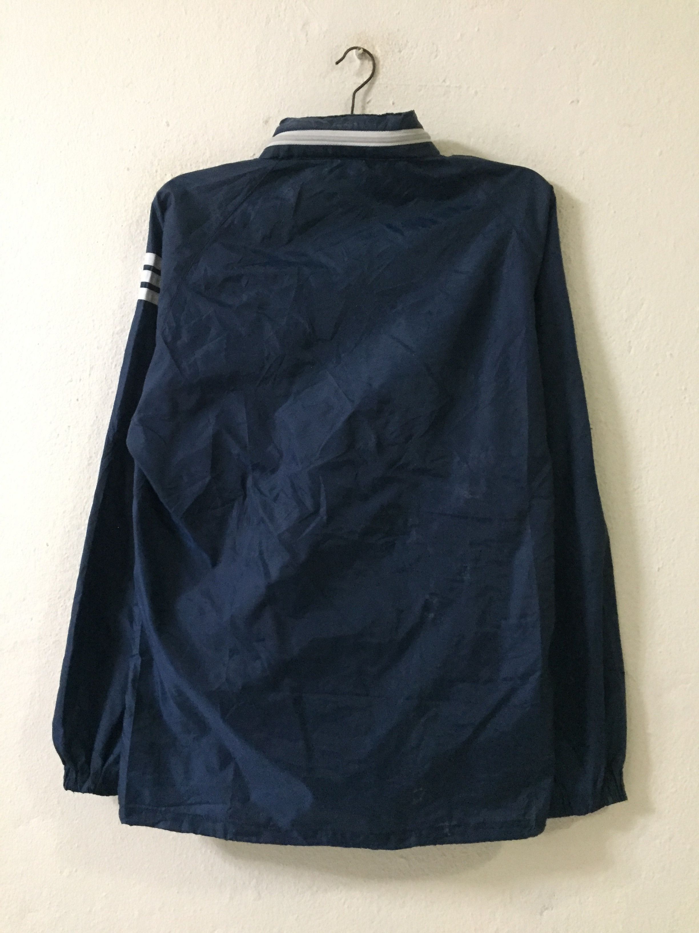 Adidas Vintage Adidas Windbreaker Jacket Size US M / EU 48-50 / 2 - 10 Thumbnail