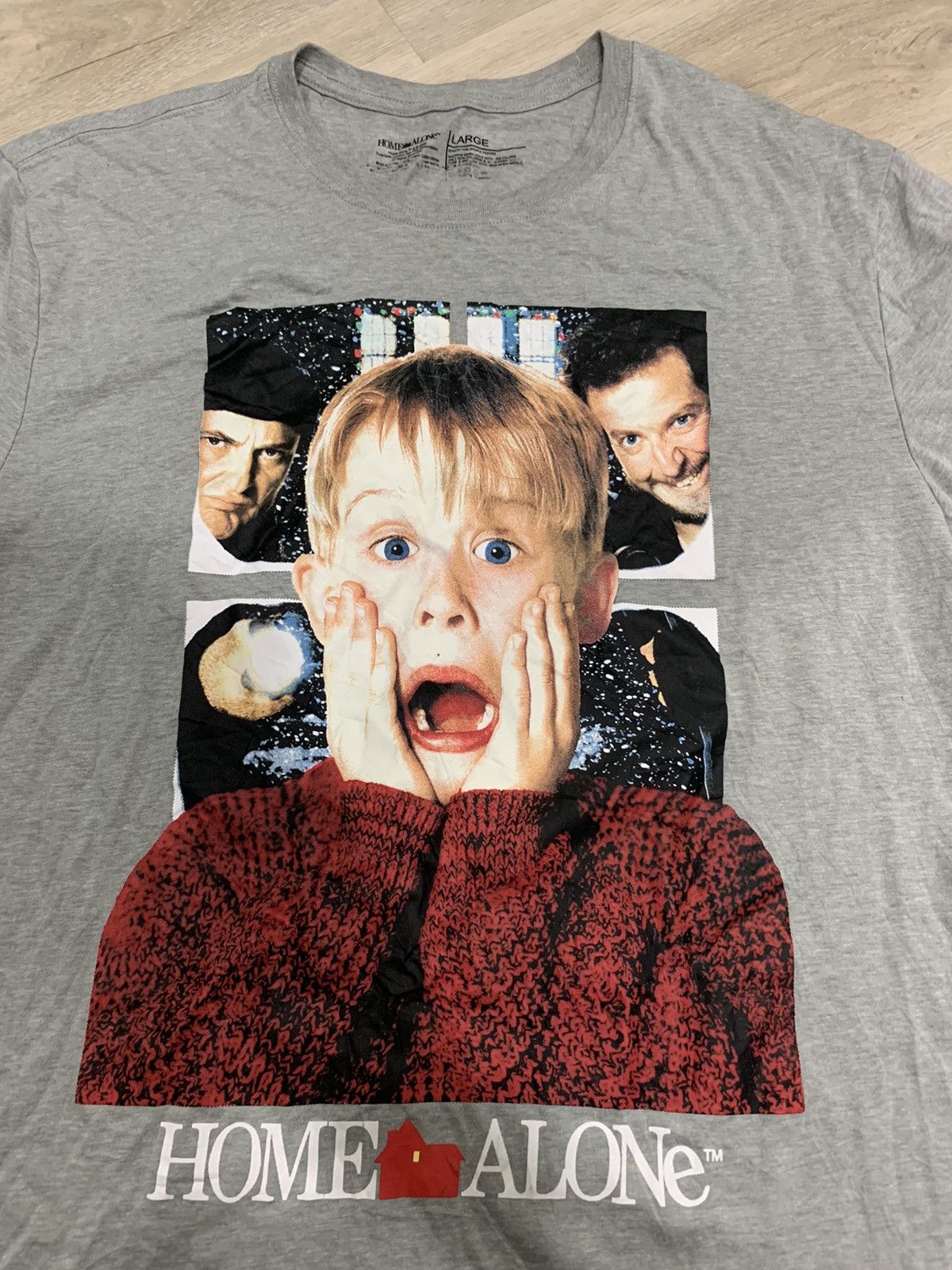 Vintage 🔥Vintage Movie Home Alone Tee Size US M / EU 48-50 / 2 - 5 Thumbnail