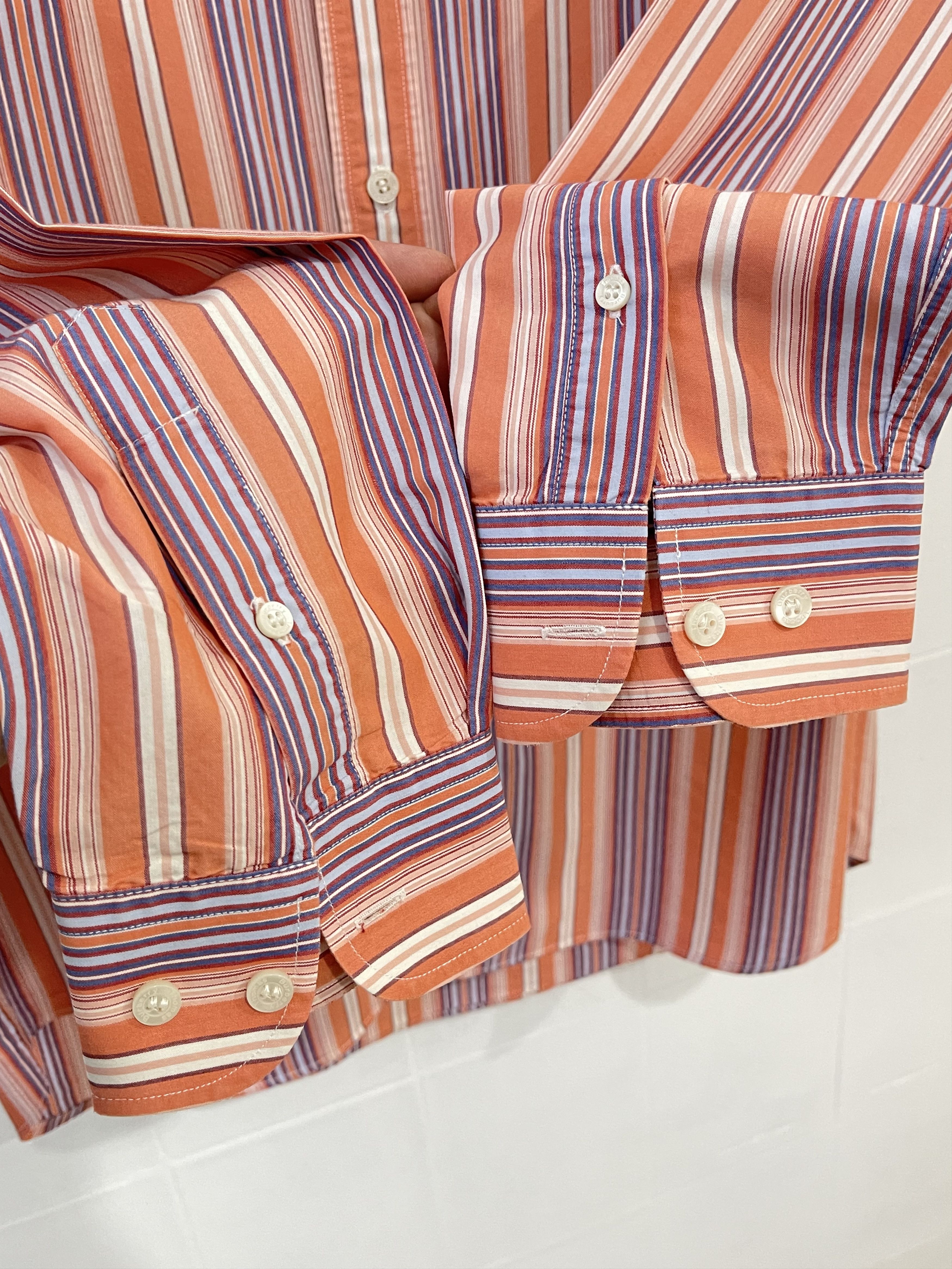 Burberry 🔥TB Burberry multicolored tshirt shirt cotton size L Size US L / EU 52-54 / 3 - 4 Thumbnail