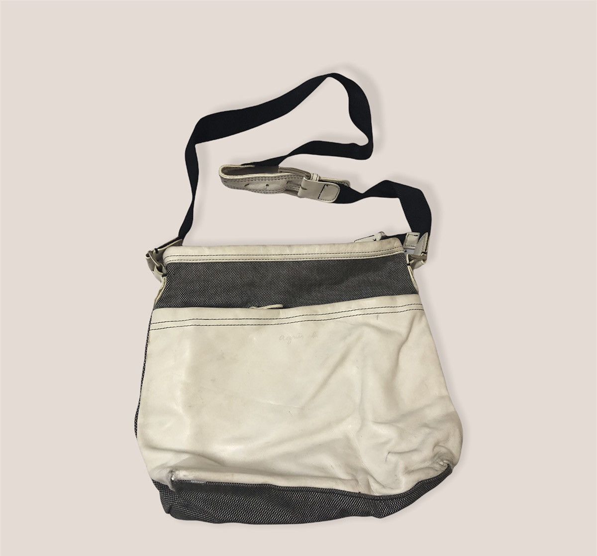 Designer × agnes b. AgnesB Voyage Sling Bag Crossbody Streetwear Size ONE SIZE - 2 Thumbnail