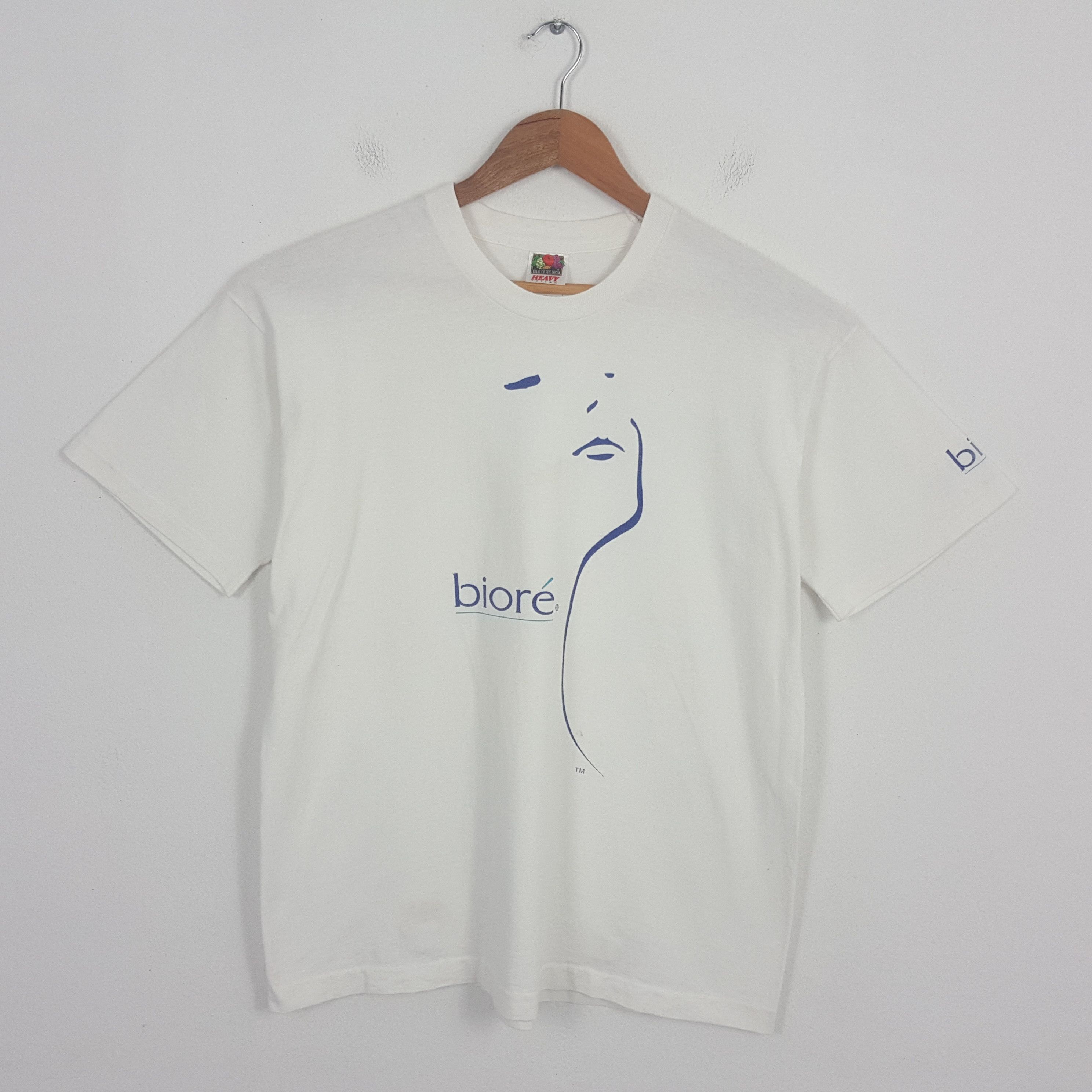 Vintage BIORE Streetwear Skateboard Cosmetic T-Shirt