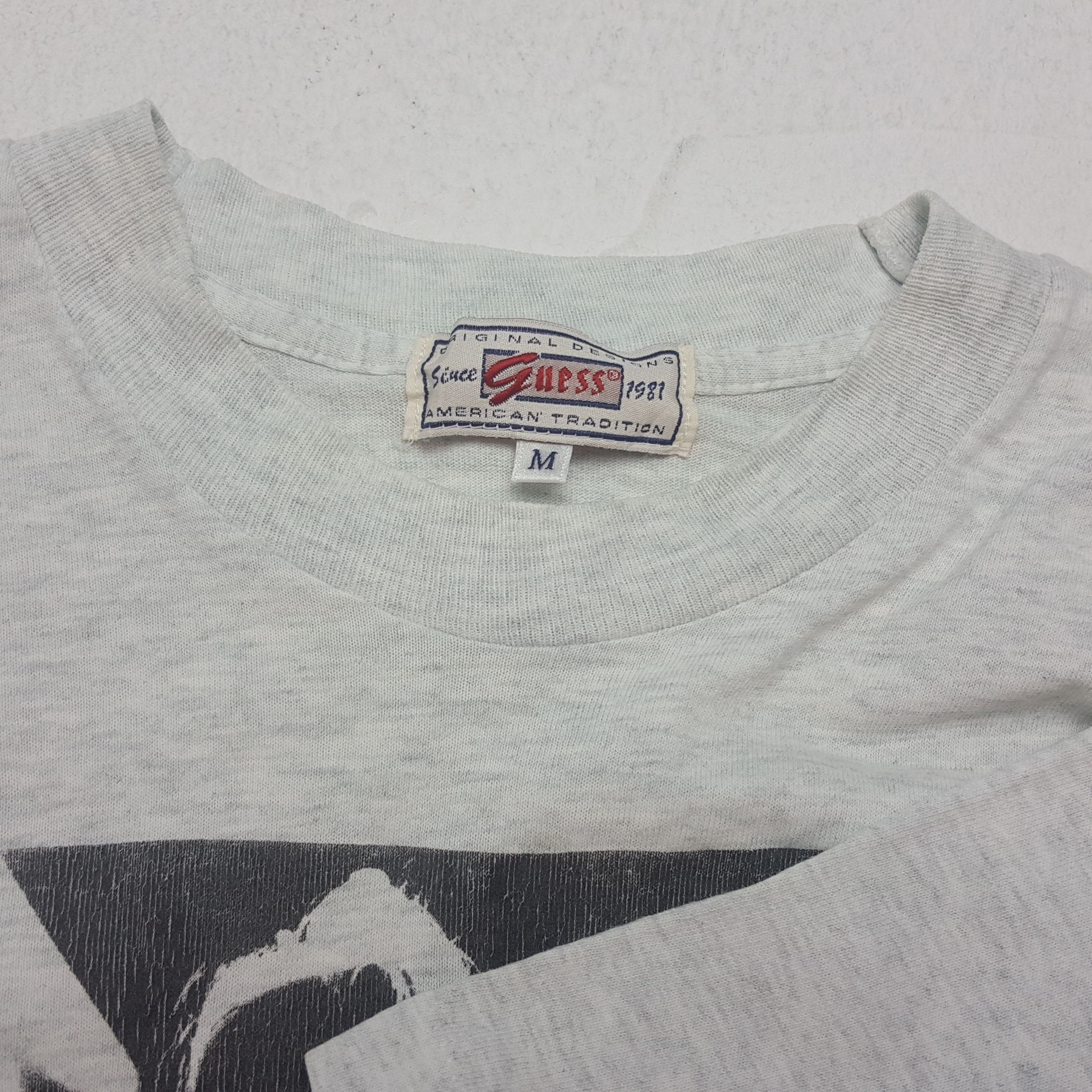 Guess × Vintage Vintage 90's GUESS Photo By Bruce Weber T-Shirt Size US M / EU 48-50 / 2 - 6 Thumbnail