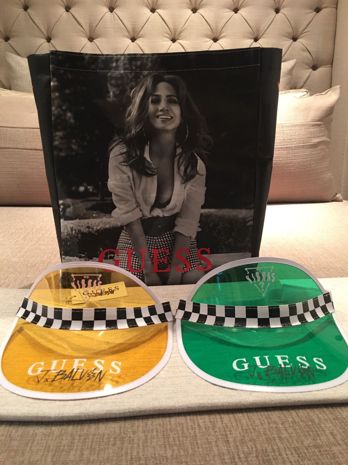 Guess Guess x J Balvin Vibras Exclusive Visor Size ONE SIZE - 8 Thumbnail