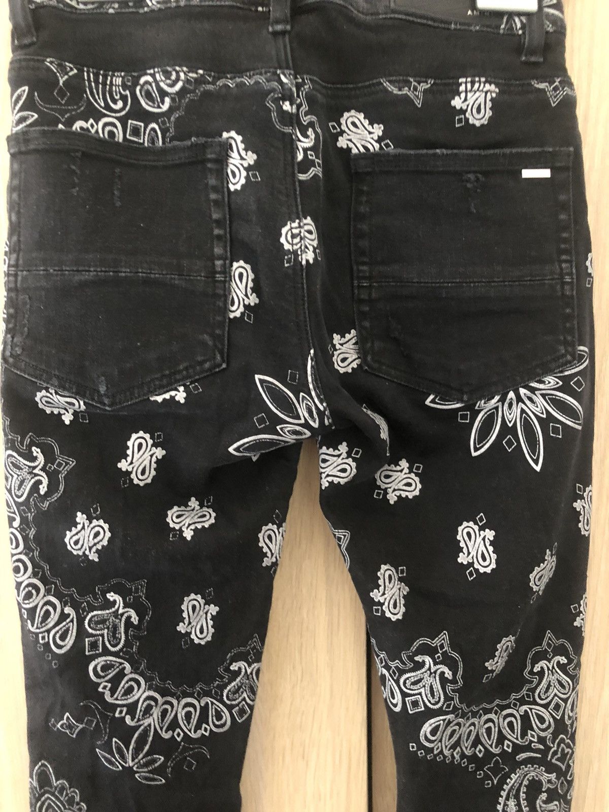 Amiri Amiri Bandana Skinny Jeans Size US 29 - 2 Thumbnail