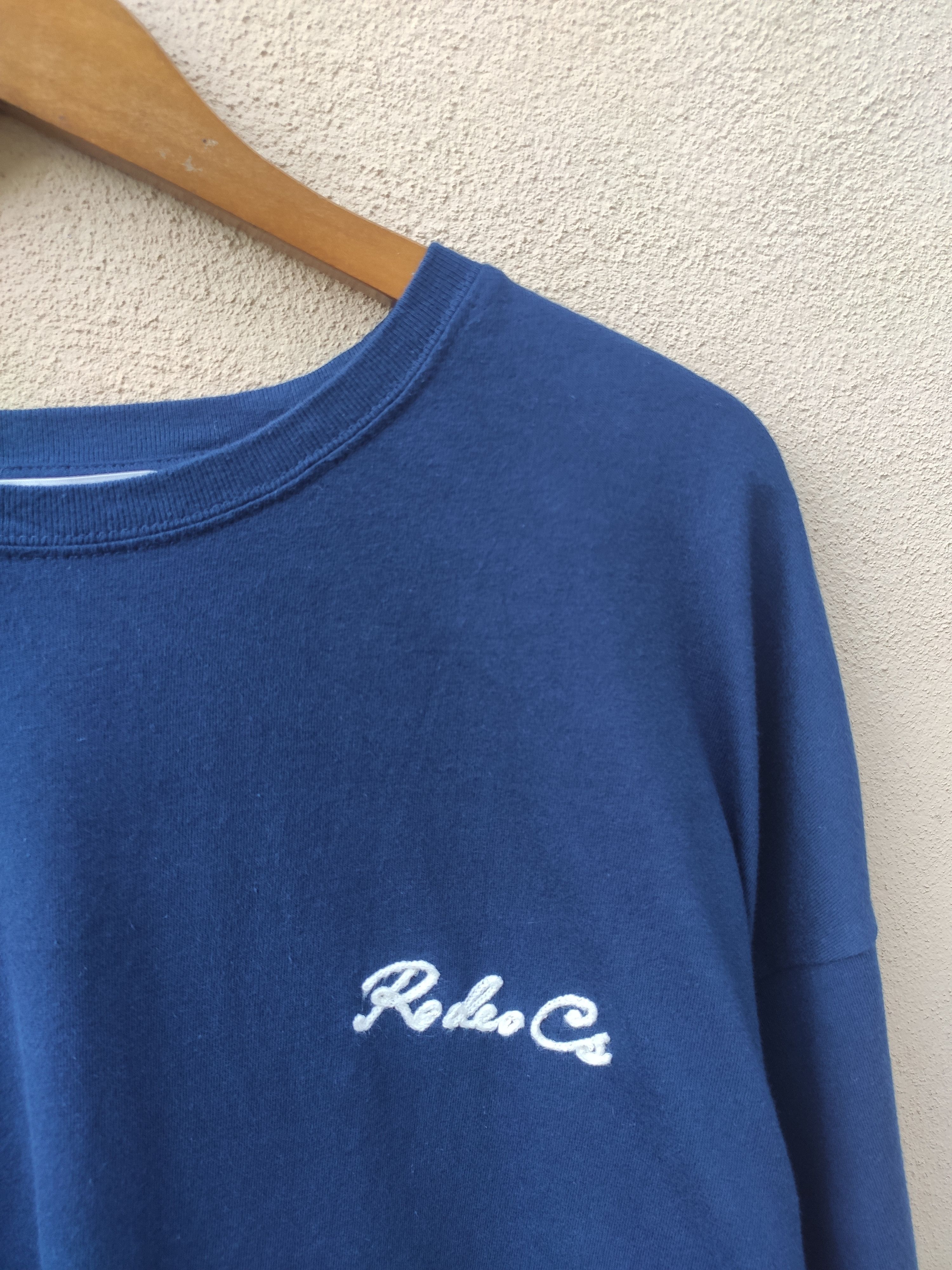 Japanese Brand Rodeo Crown t shirt embroidery paislee Size US XL / EU 56 / 4 - 5 Thumbnail
