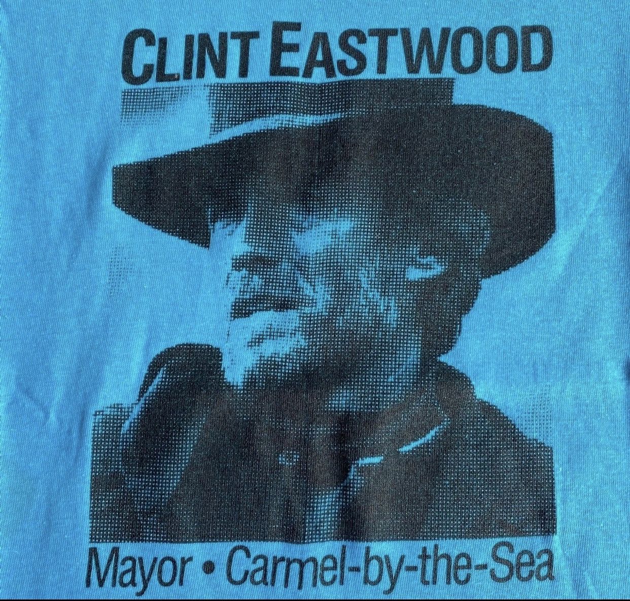 Vintage Vintage Early 90s Clint Eastwood Movie Tee Size US XL / EU 56 / 4 - 6 Thumbnail