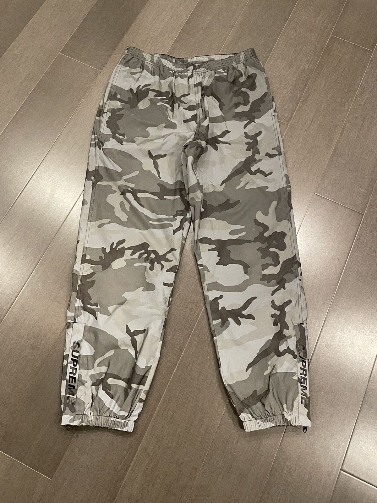 Supreme Reflective Camo Warm Up Pants | Grailed