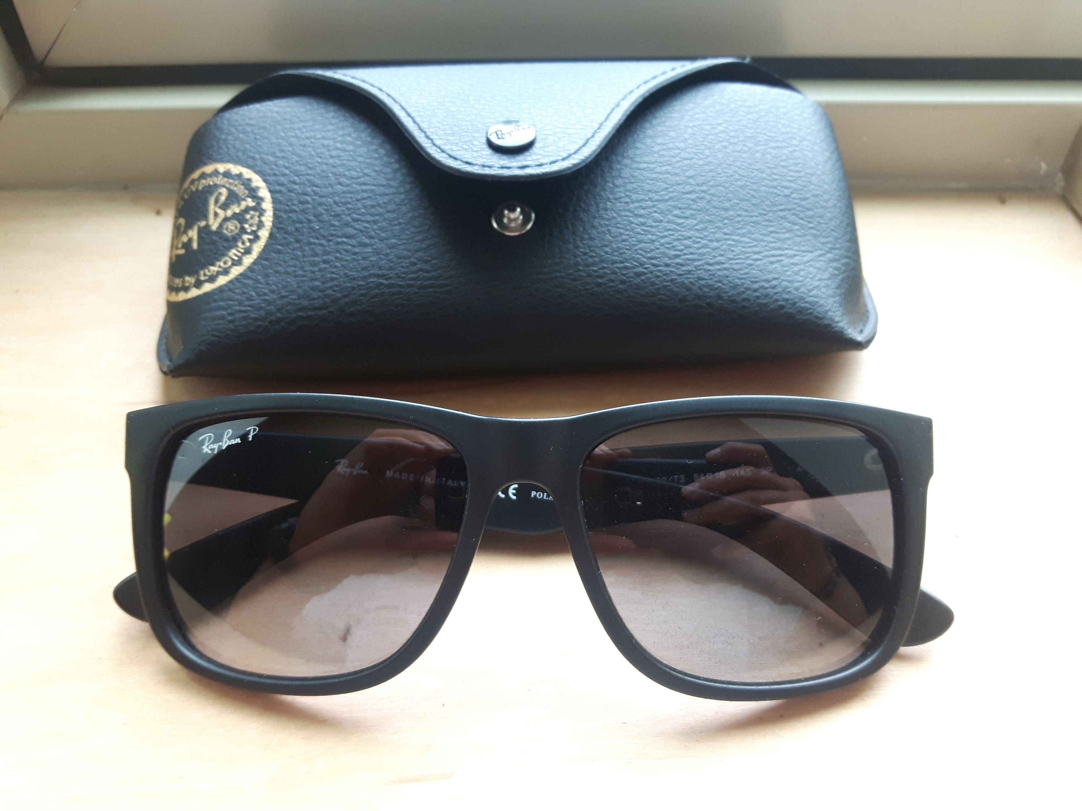 Justin Black Frame/Gradient Black Lenses