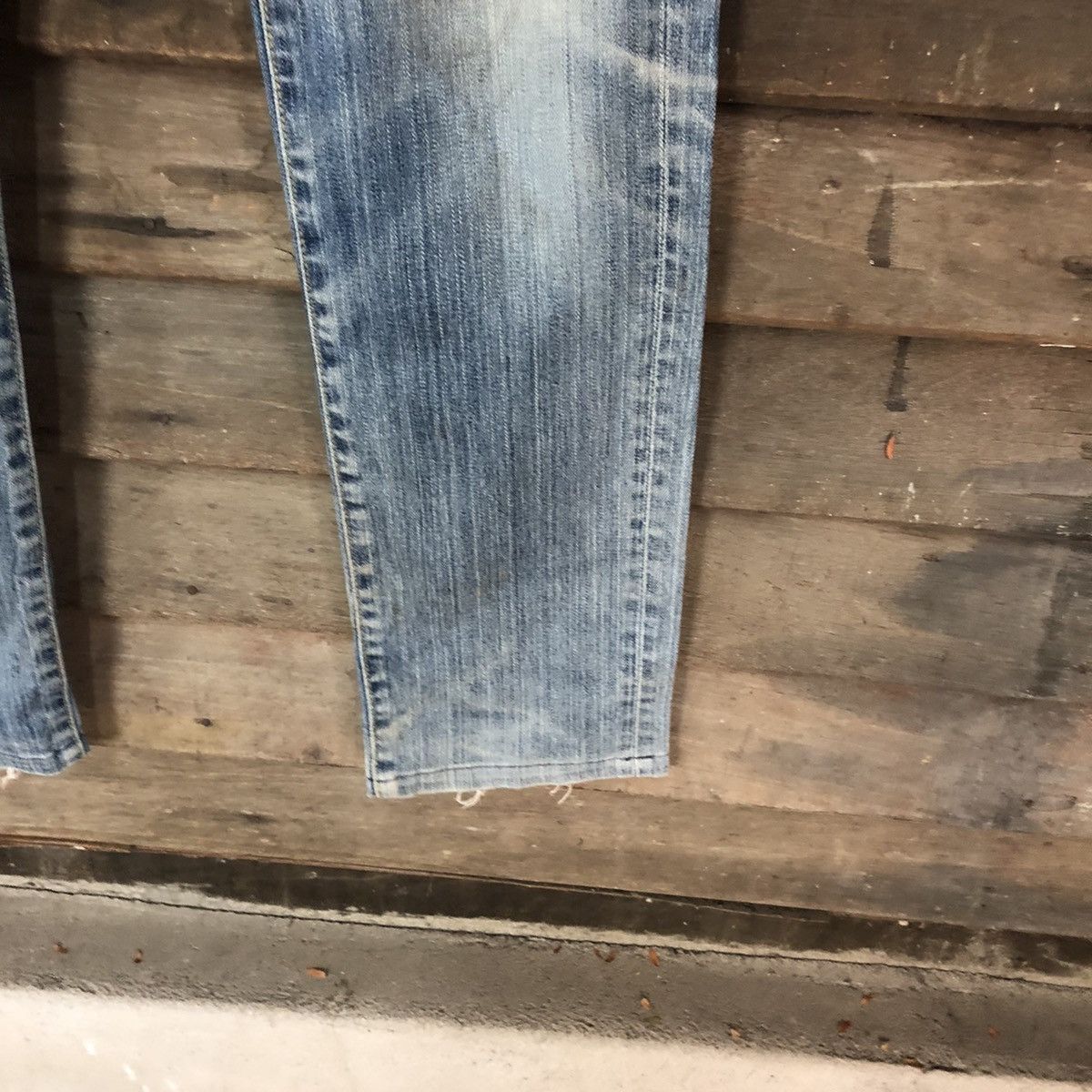 Japanese Brand Original Basic uniqlo japan distressed Denim Pants #4540 Size US 32 / EU 48 - 9 Thumbnail