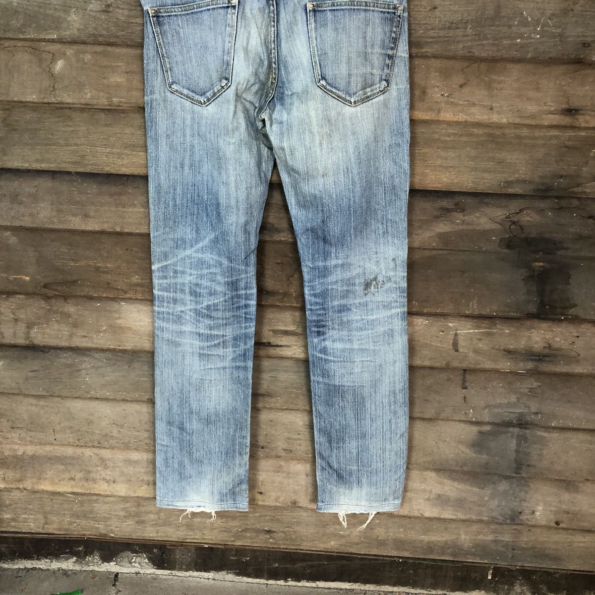 Japanese Brand Original Basic uniqlo japan distressed Denim Pants #4540 Size US 32 / EU 48 - 13 Thumbnail