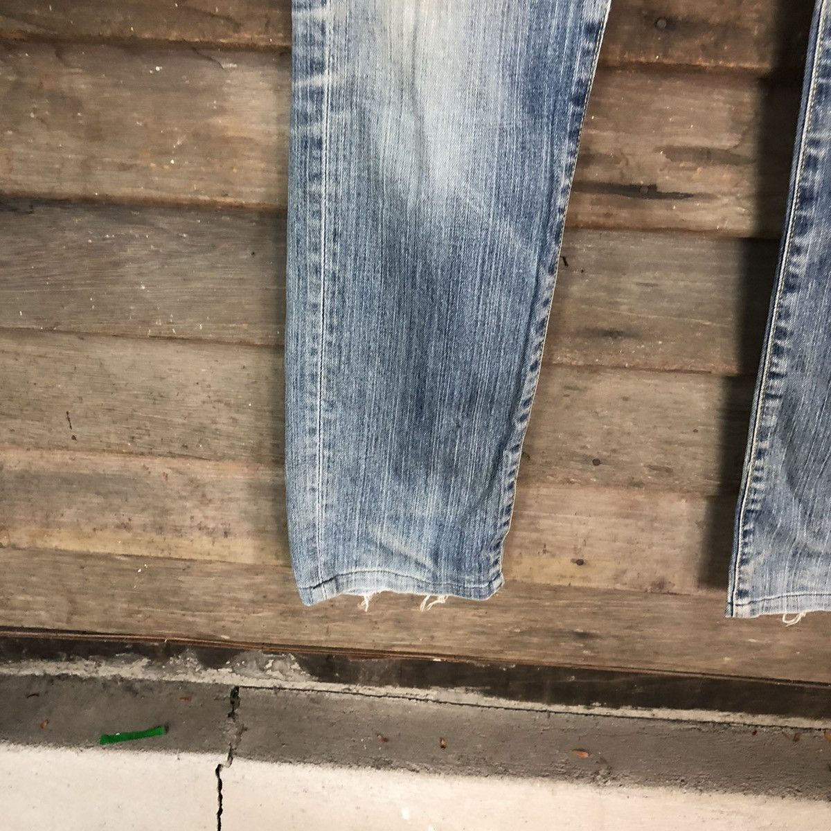 Japanese Brand Original Basic uniqlo japan distressed Denim Pants #4540 Size US 32 / EU 48 - 8 Thumbnail