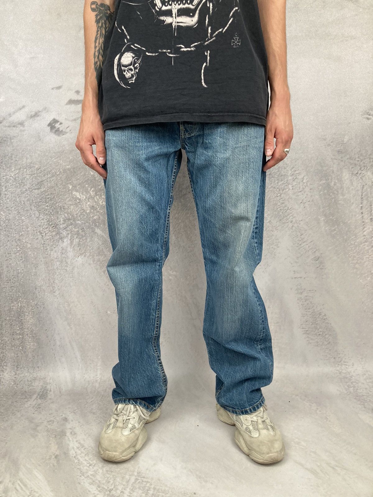 Levi's Vintage Levi’s 501 Denim y2k Retro Washed Size US 36 / EU 52 - 4 Thumbnail