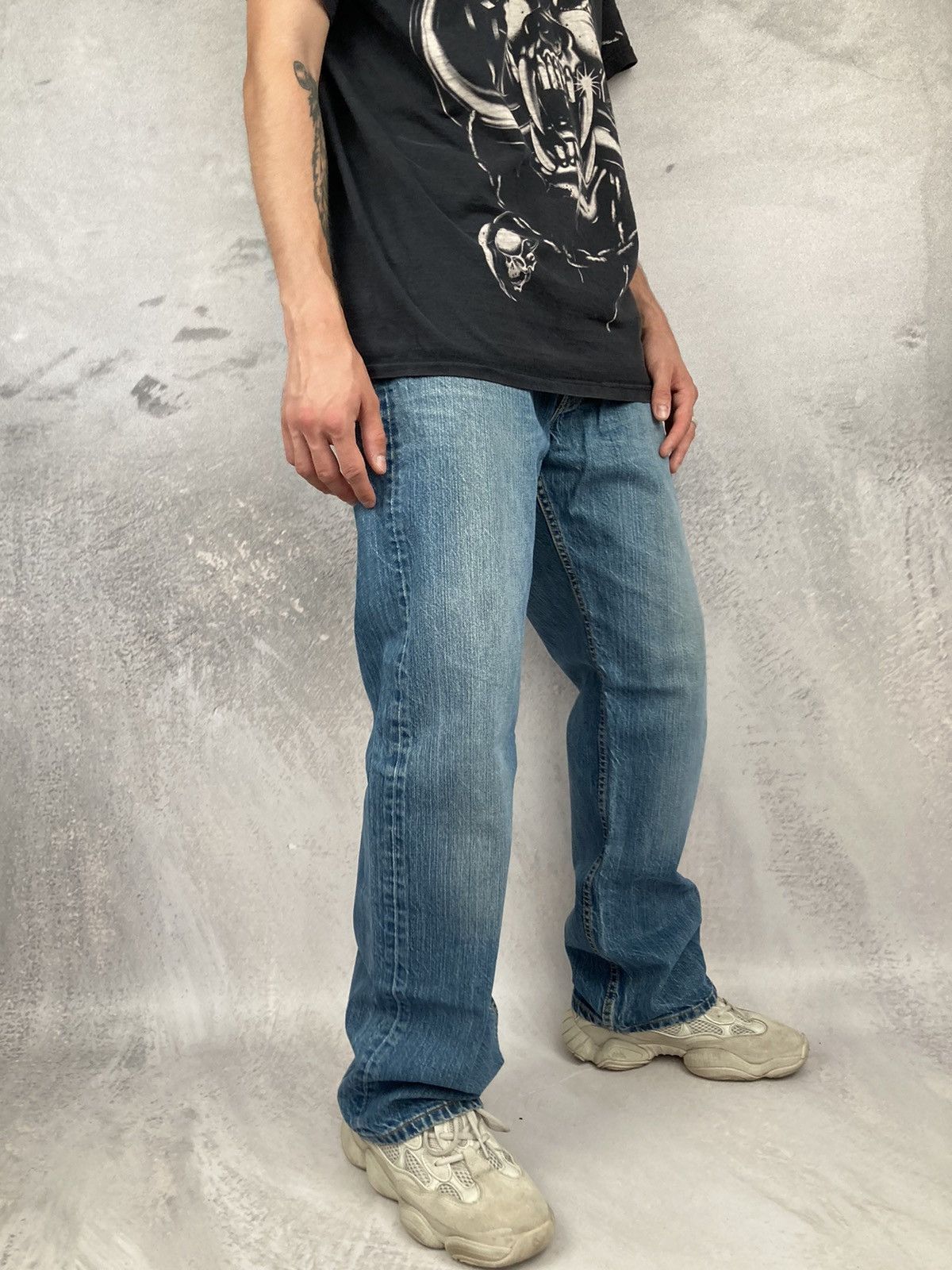 Levi's Vintage Levi’s 501 Denim y2k Retro Washed Size US 36 / EU 52 - 2 Thumbnail