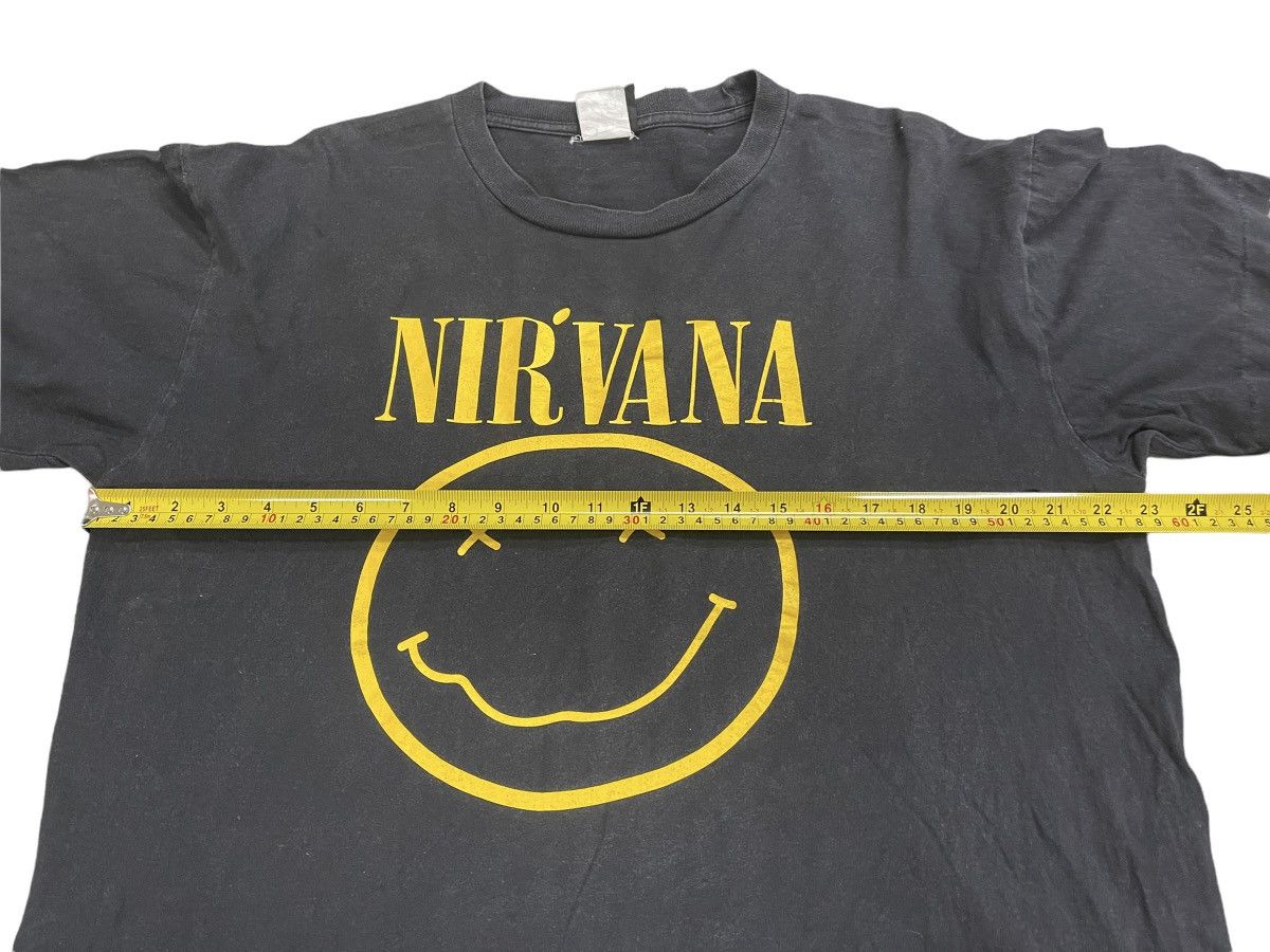 Nirvana Vintage Nirvana Nevermind tshirt wall of fame Size US L / EU 52-54 / 3 - 5 Thumbnail