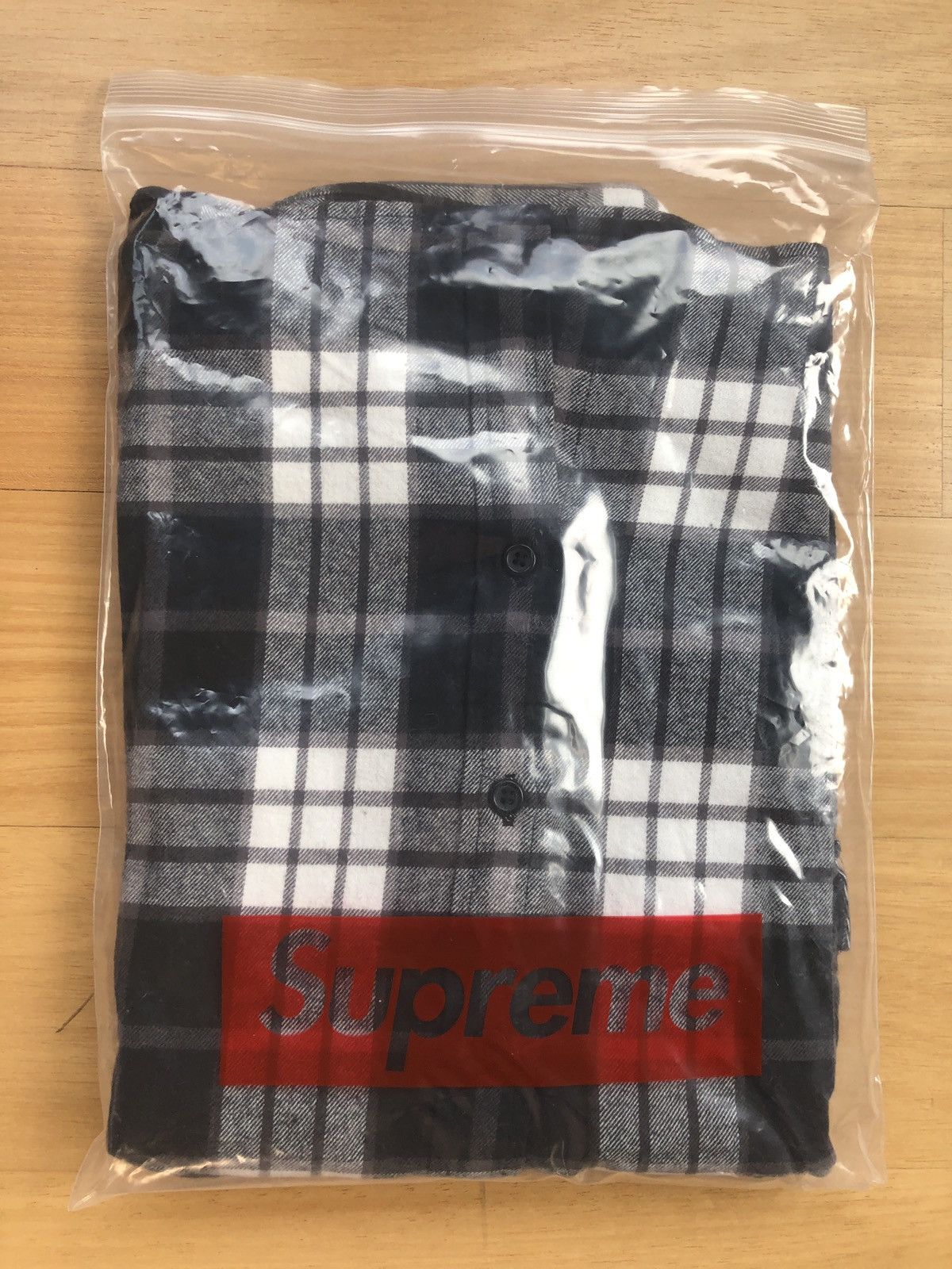 Hysteric Glamour × Supreme Supreme Hysteric Glamour Plaid Flannel Black Size US M / EU 48-50 / 2 - 4 Thumbnail