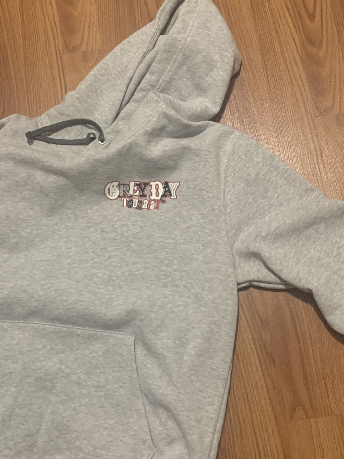 Suicideboys greyday 2022 tour selling grey hoodie