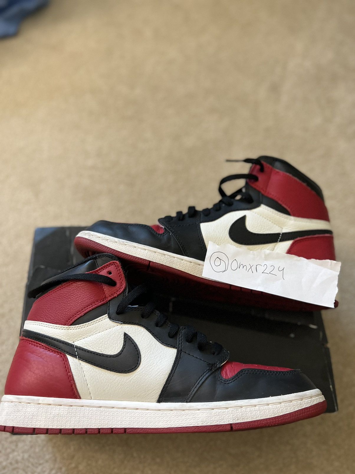 Jordan Brand 2018 Air Jordan 1 Bred Toe Size US 11.5 / EU 44-45 - 4 Thumbnail