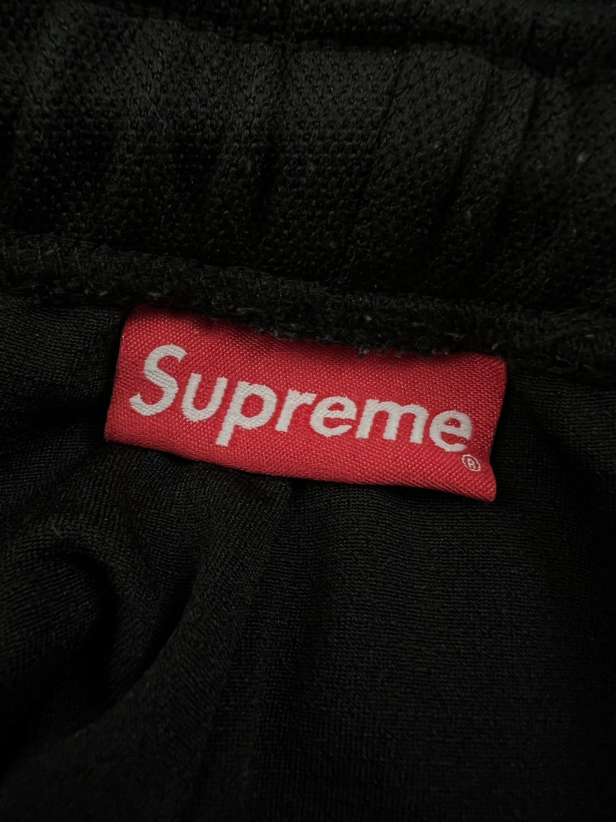 Supreme Supreme Barbed Wire Basketball Shorts Black + Red Small Size US 30 / EU 46 - 4 Thumbnail