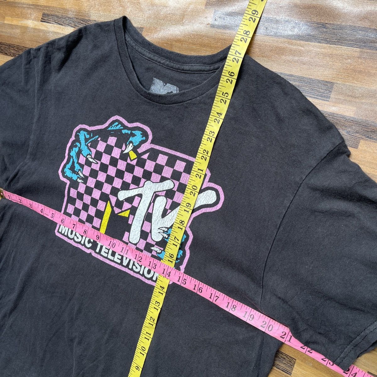 Mtv × Vintage Music Television Trademark MTV Faded Vintage 2010 Size US L / EU 52-54 / 3 - 3 Thumbnail