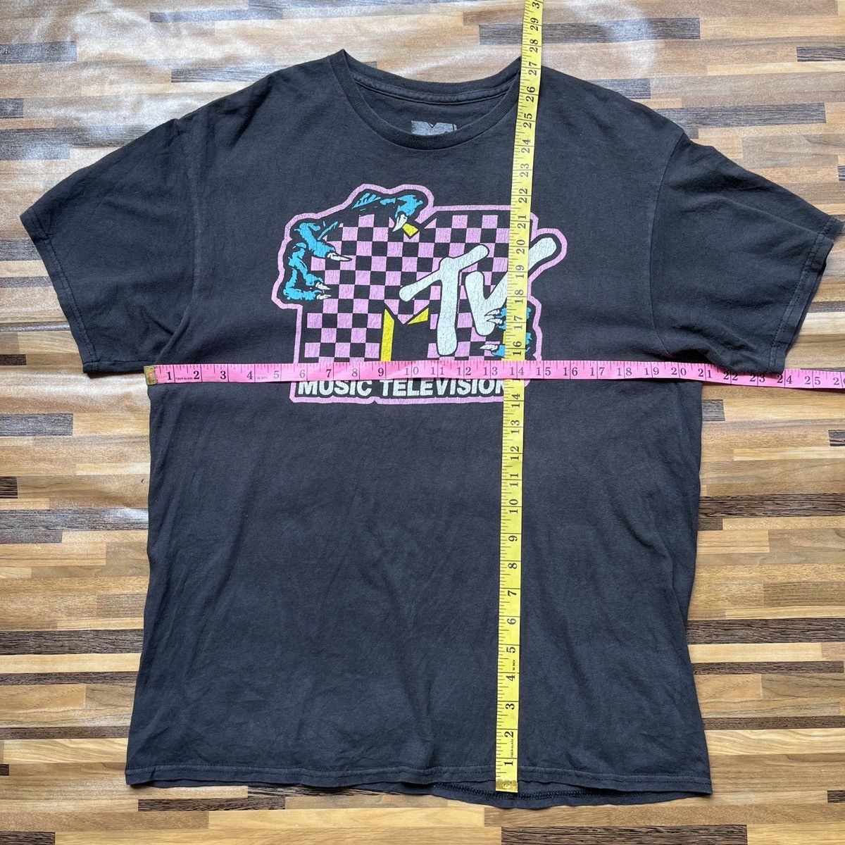 Mtv × Vintage Music Television Trademark MTV Faded Vintage 2010 Size US L / EU 52-54 / 3 - 4 Thumbnail