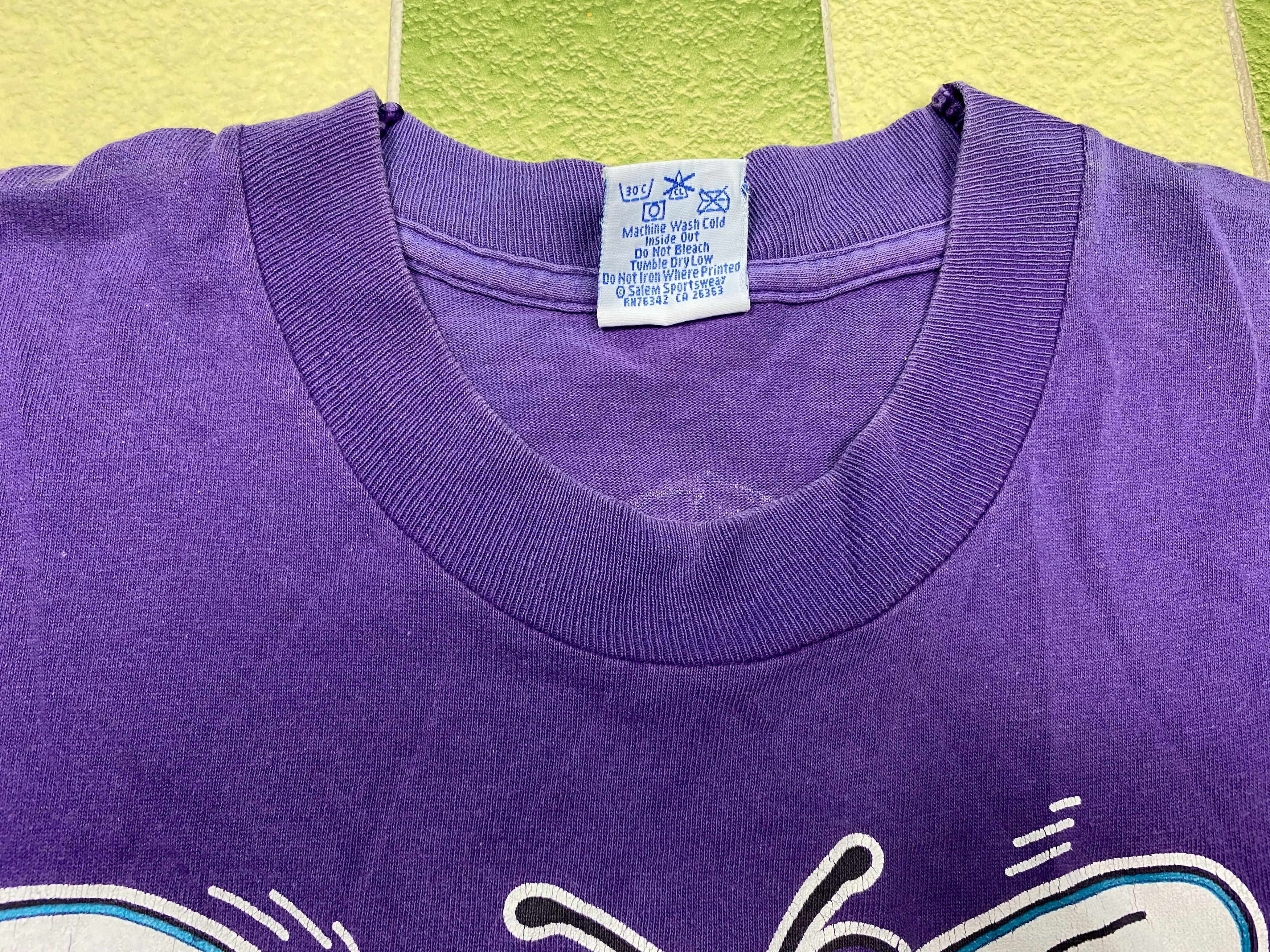 Vintage NBA Charlotte Hornets T-Shirt Youth Size 14-16