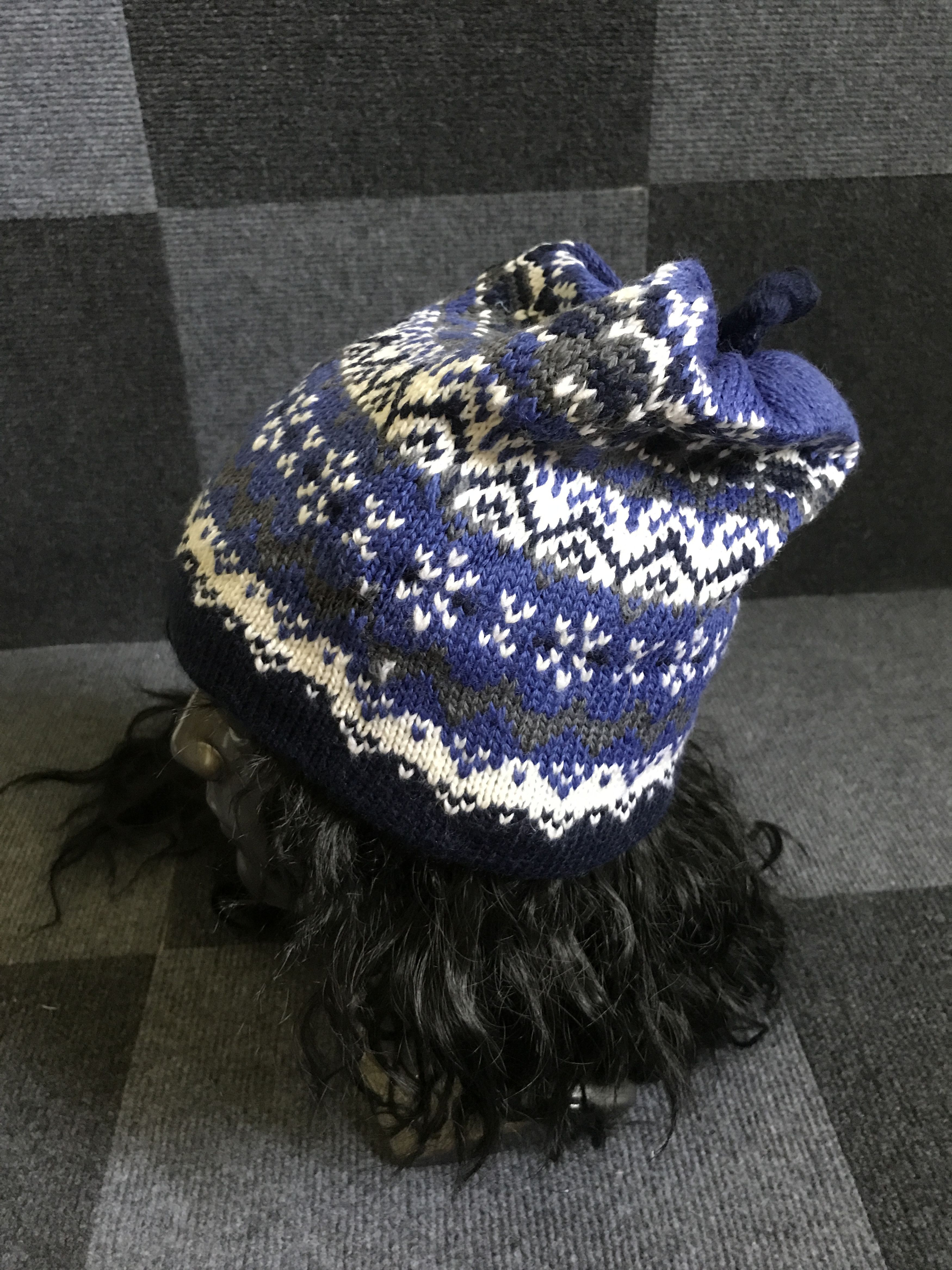 Art Comes First BSC74 CAPELLO Canada Motive Beanie Size ONE SIZE - 2 Thumbnail