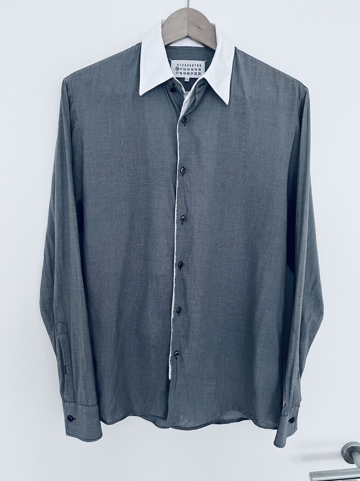 MARTIN MARGIELA collarless shirt