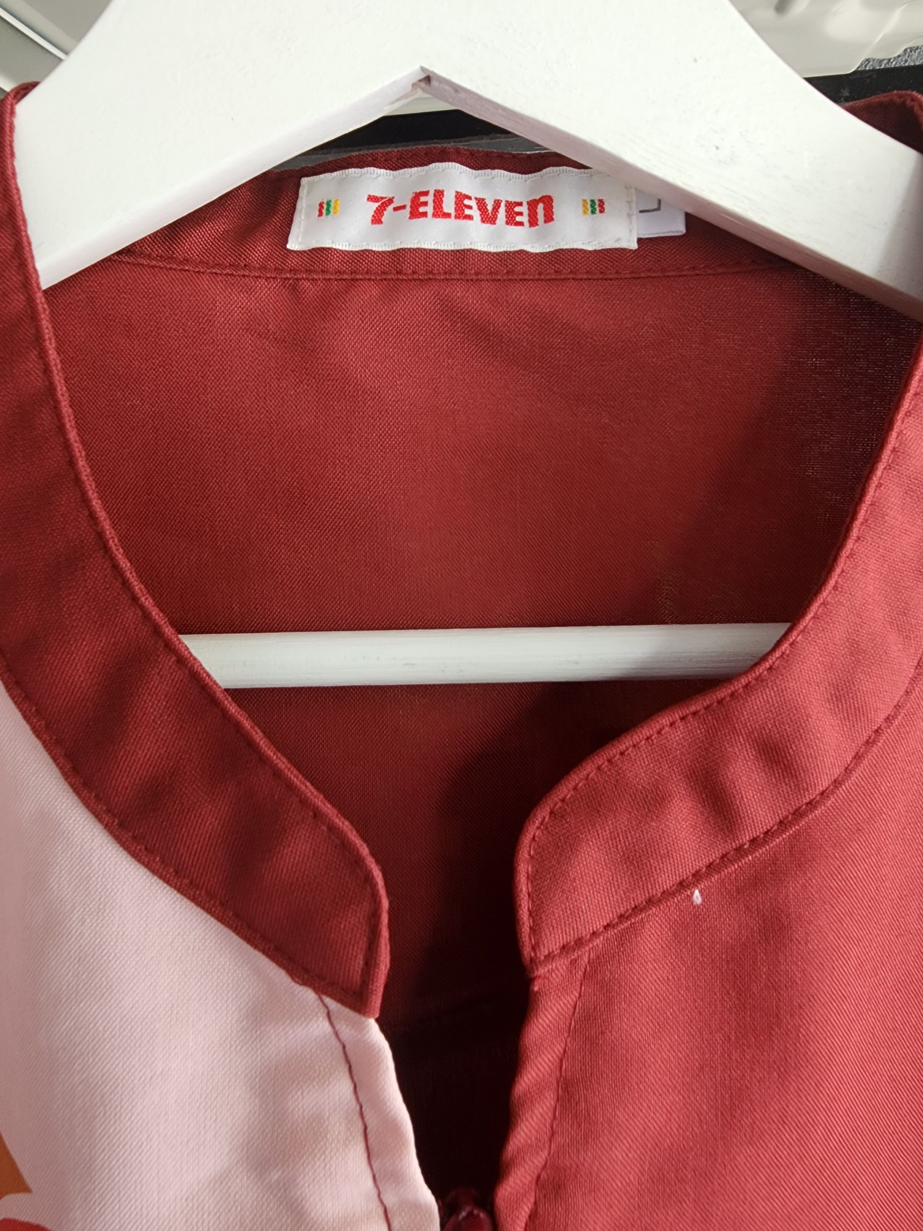 Japanese Brand Vintage 7 Eleven Graphic Logo Short Sleeve Size US L / EU 52-54 / 3 - 3 Thumbnail