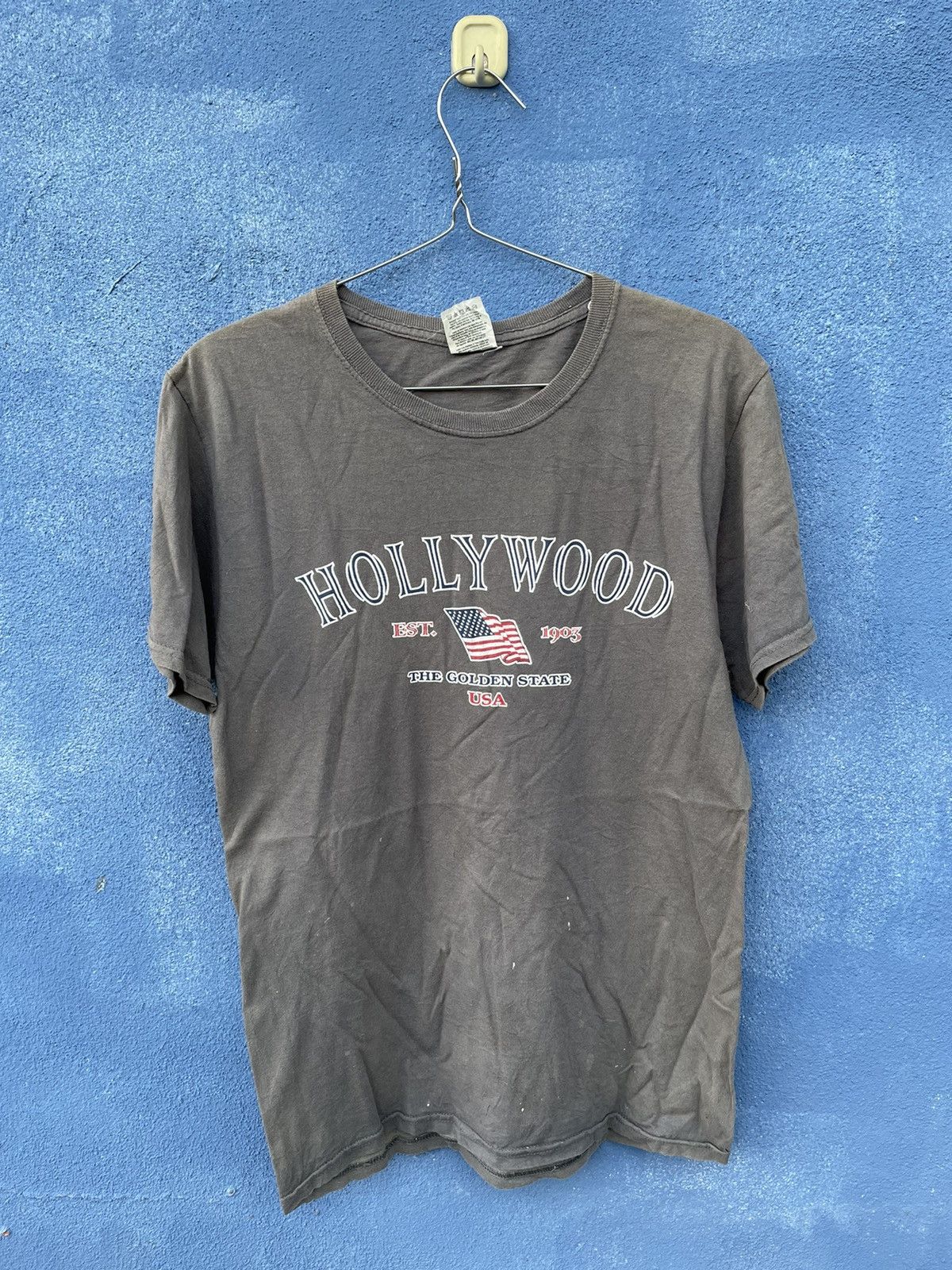 Vintage Vtg Hollywood The Golden State USA Tee x Fruit Of The Loom Size US S / EU 44-46 / 1 - 1 Thumbnail