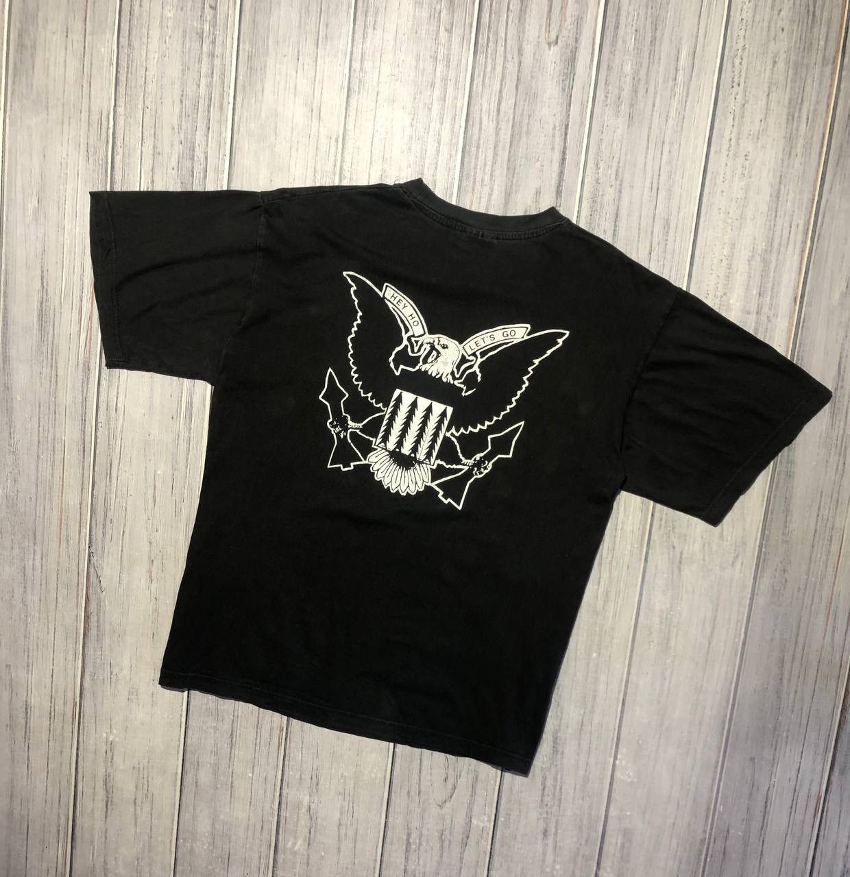 Vintage RAMONES Gabba Gabba Hey 90s T-Shirt Hey Ho Let’s Go