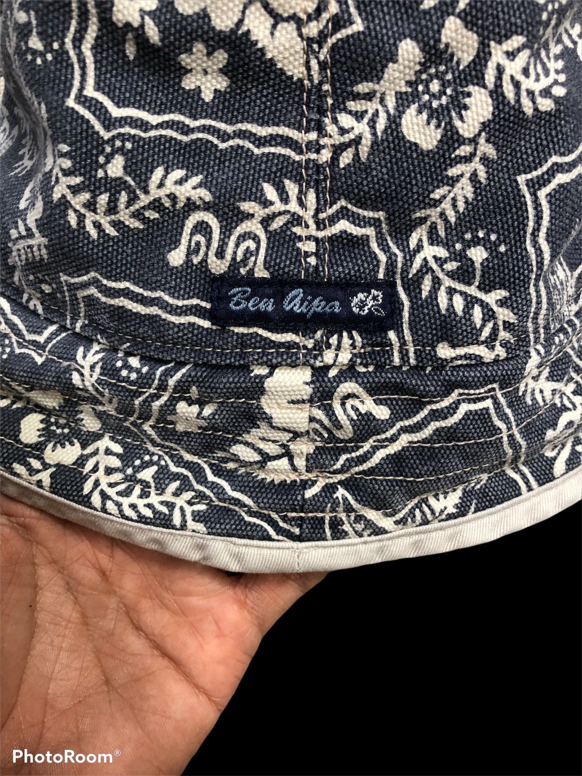 Other BEN AIPA REVERSIBLE HAWAIIAN STYLE BUCKET HAT Size ONE SIZE - 6 Thumbnail