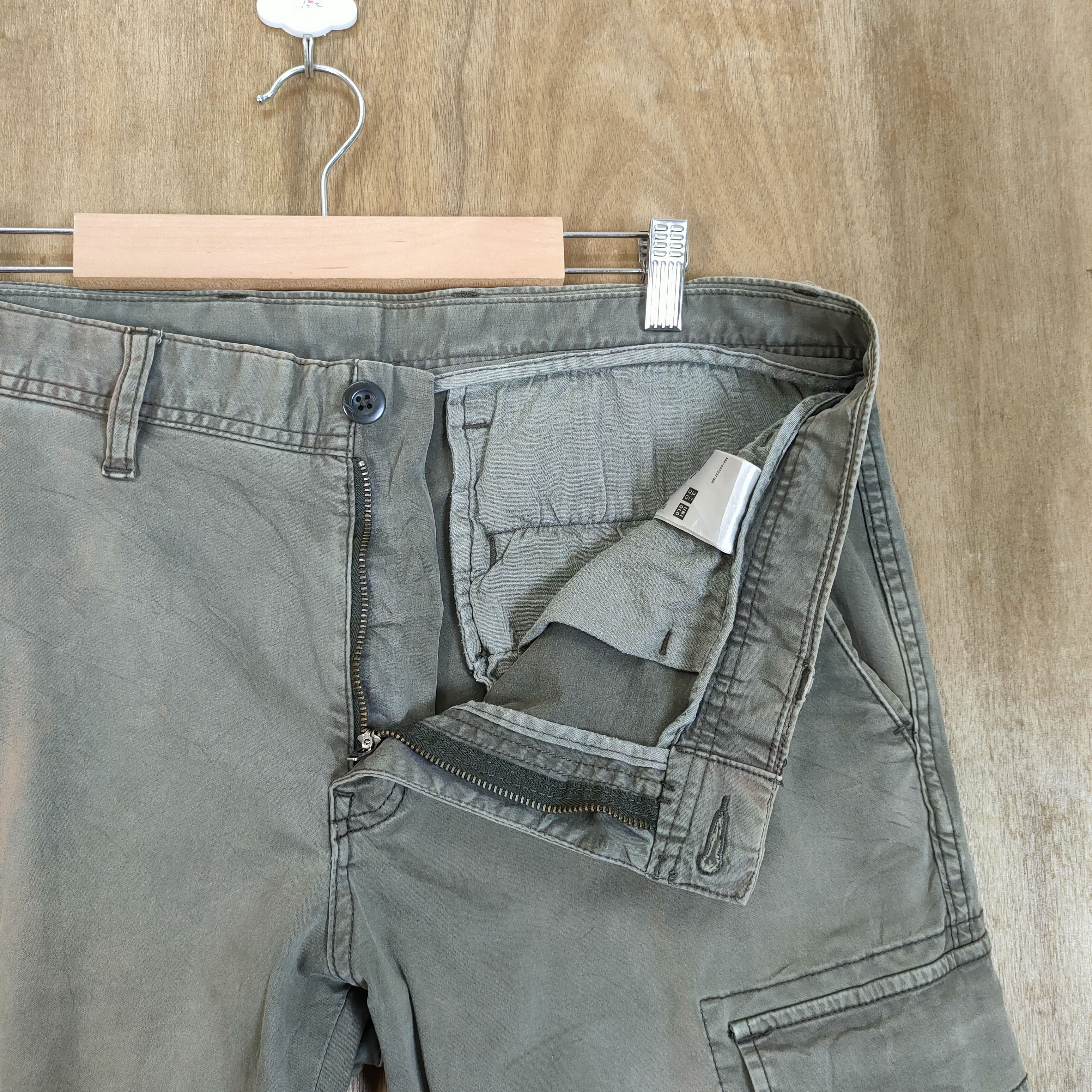 Japanese Brand VINTAGE JAPANESE BRAND FADED SKINNY CARGO PANTS Size US 34 / EU 50 - 12 Thumbnail