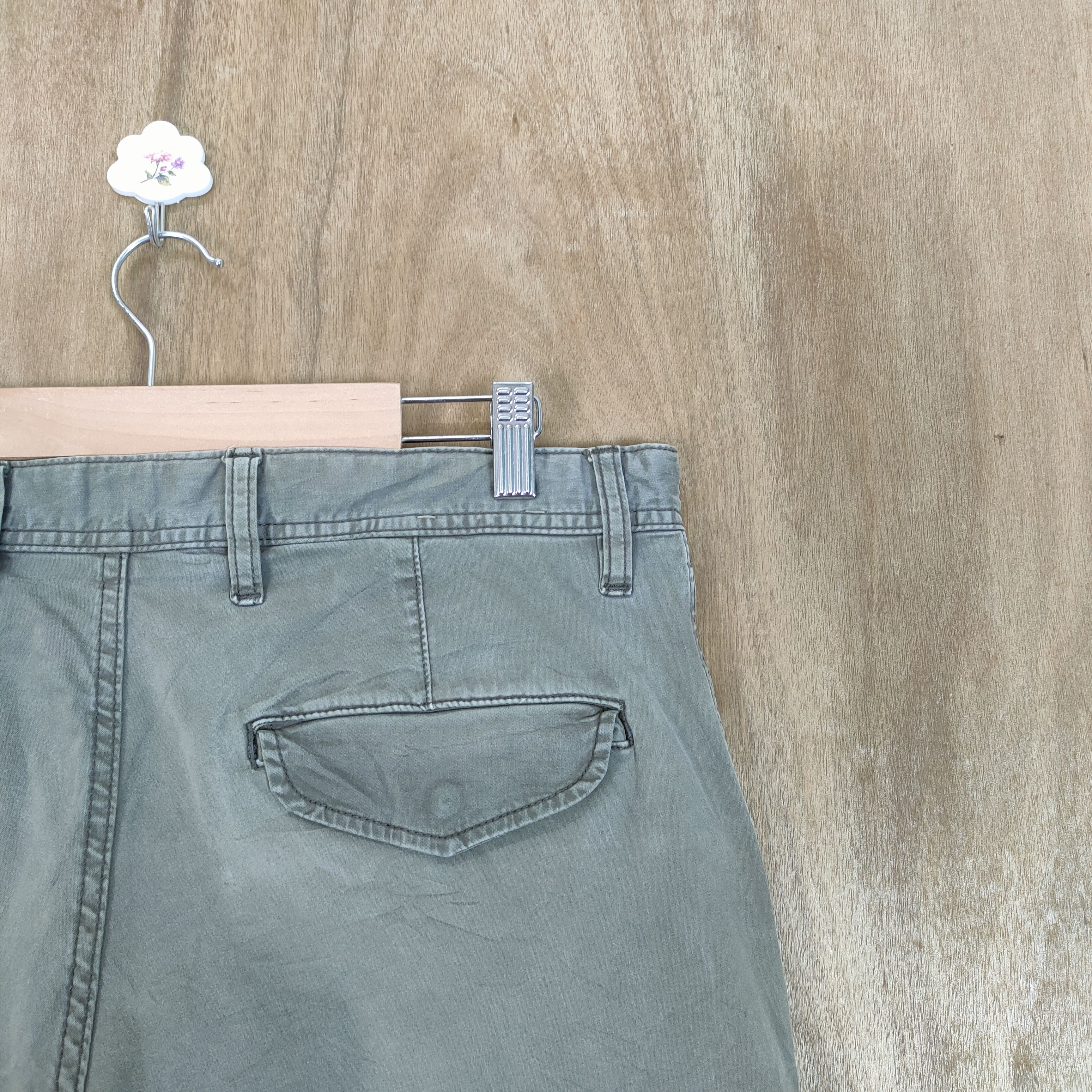 Japanese Brand VINTAGE JAPANESE BRAND FADED SKINNY CARGO PANTS Size US 34 / EU 50 - 11 Thumbnail