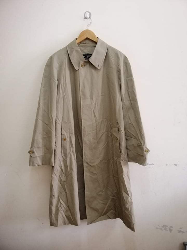 image of Burberrys London Coat/jacket/parkas in Khaki, Men's (Size Large)
