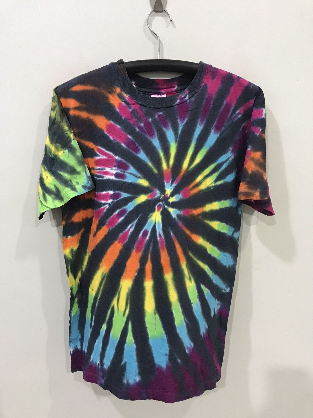 Vintage Vintage 90s Multicolour Tye Dye Anvil Shirt Size US L / EU 52-54 / 3 - 1 Thumbnail