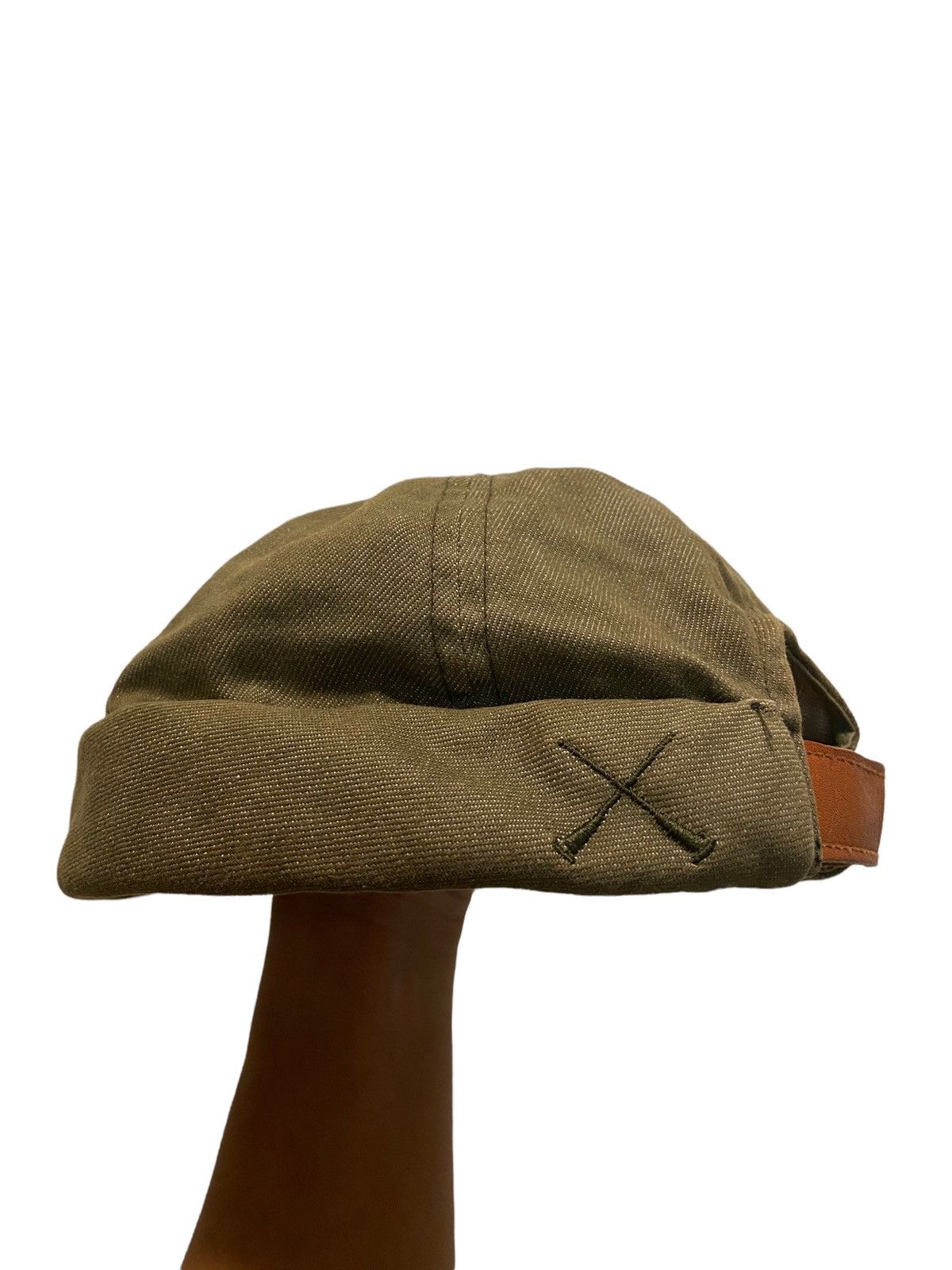 BETON CIRE GRAIL🔥Beton Sire 🇫🇷 Bonnet Docker Miki Beige Sand Size ONE SIZE - 4 Thumbnail