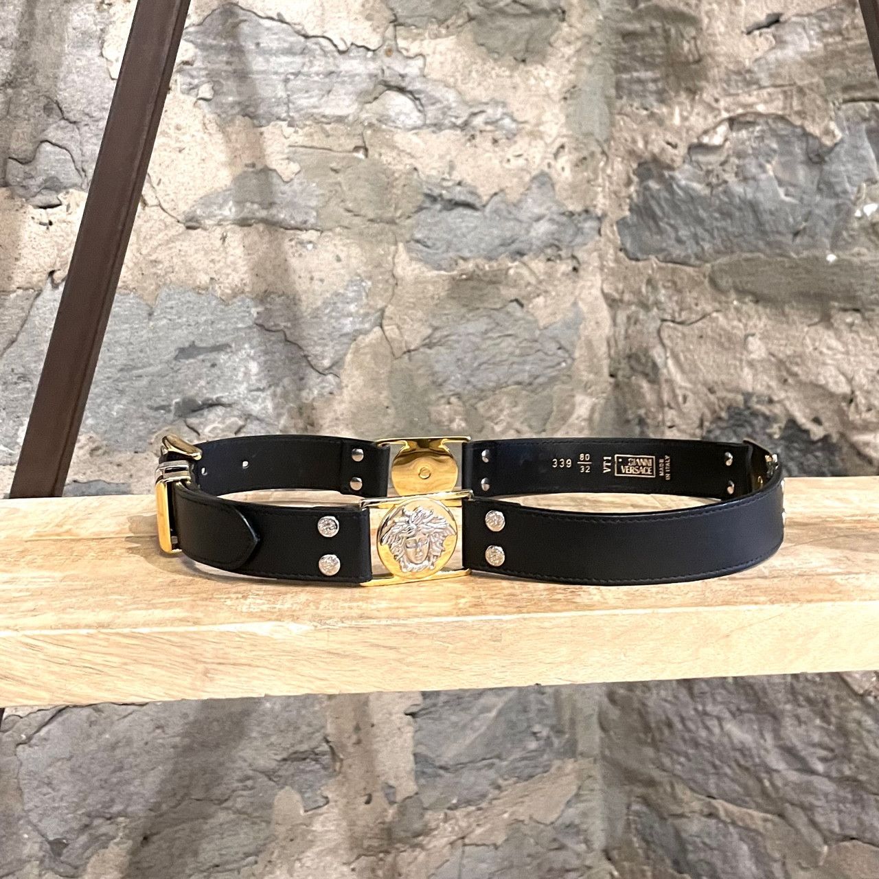 Versace Gianni Versace Vintage Black Leather Medusa Station Belt Size ONE SIZE - 4 Thumbnail