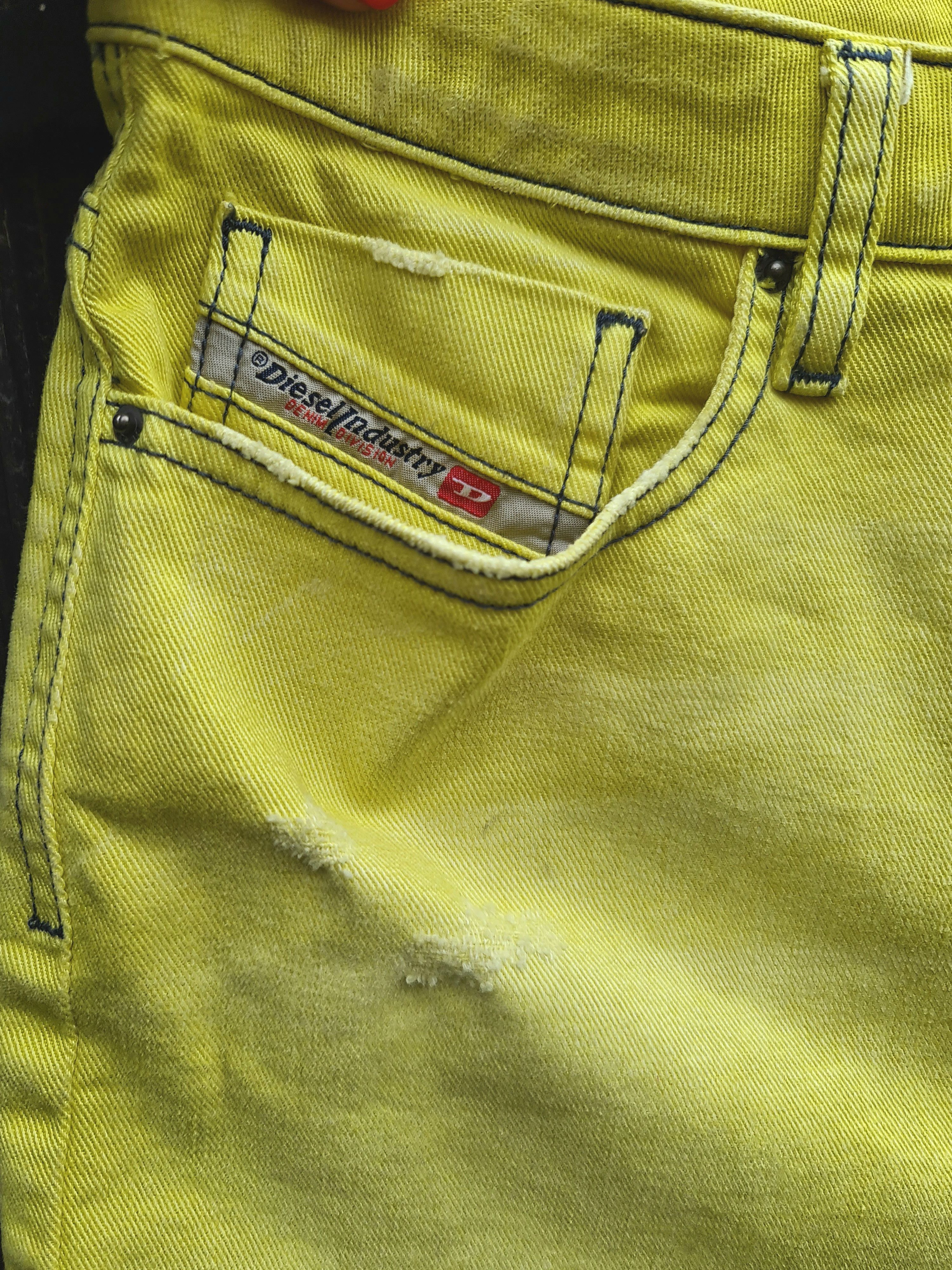 Diesel Womens diesel yellow mini skirt Size 26" / US 2 / IT 38 - 3 Thumbnail