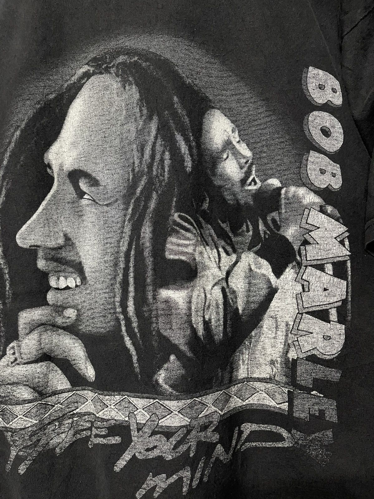 Band Tees × Rap Tees × Vintage Vintage Bob Marley Free Your Mind Bootleg Faded Tees Size US L / EU 52-54 / 3 - 10 Thumbnail