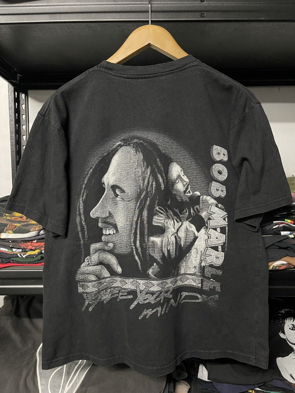 Band Tees × Rap Tees × Vintage Vintage Bob Marley Free Your Mind Bootleg Faded Tees Size US L / EU 52-54 / 3 - 9 Thumbnail