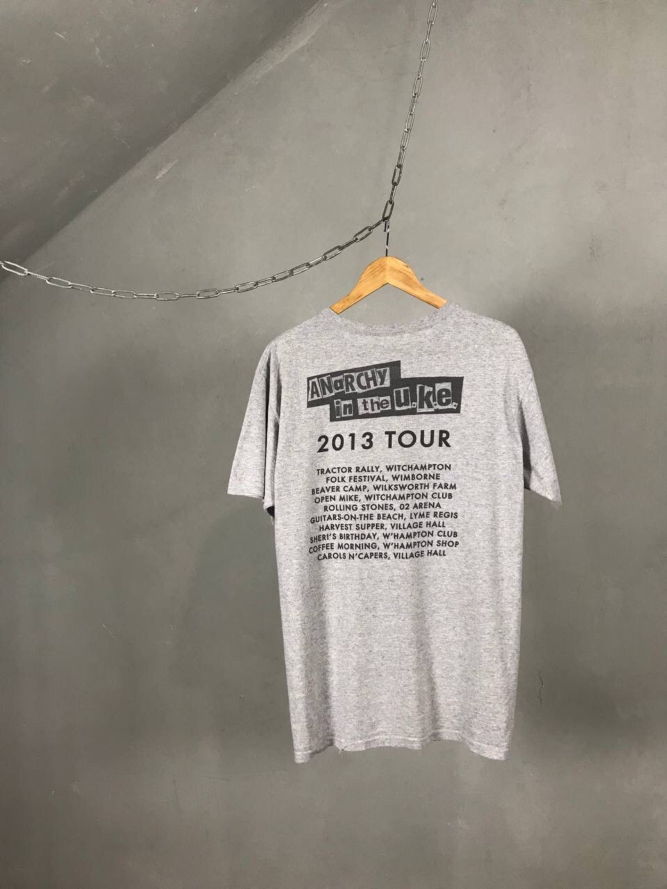 Band Tees Sex Pistols Anarchy in the UK vintage band tour tee Size US L / EU 52-54 / 3 - 6 Thumbnail
