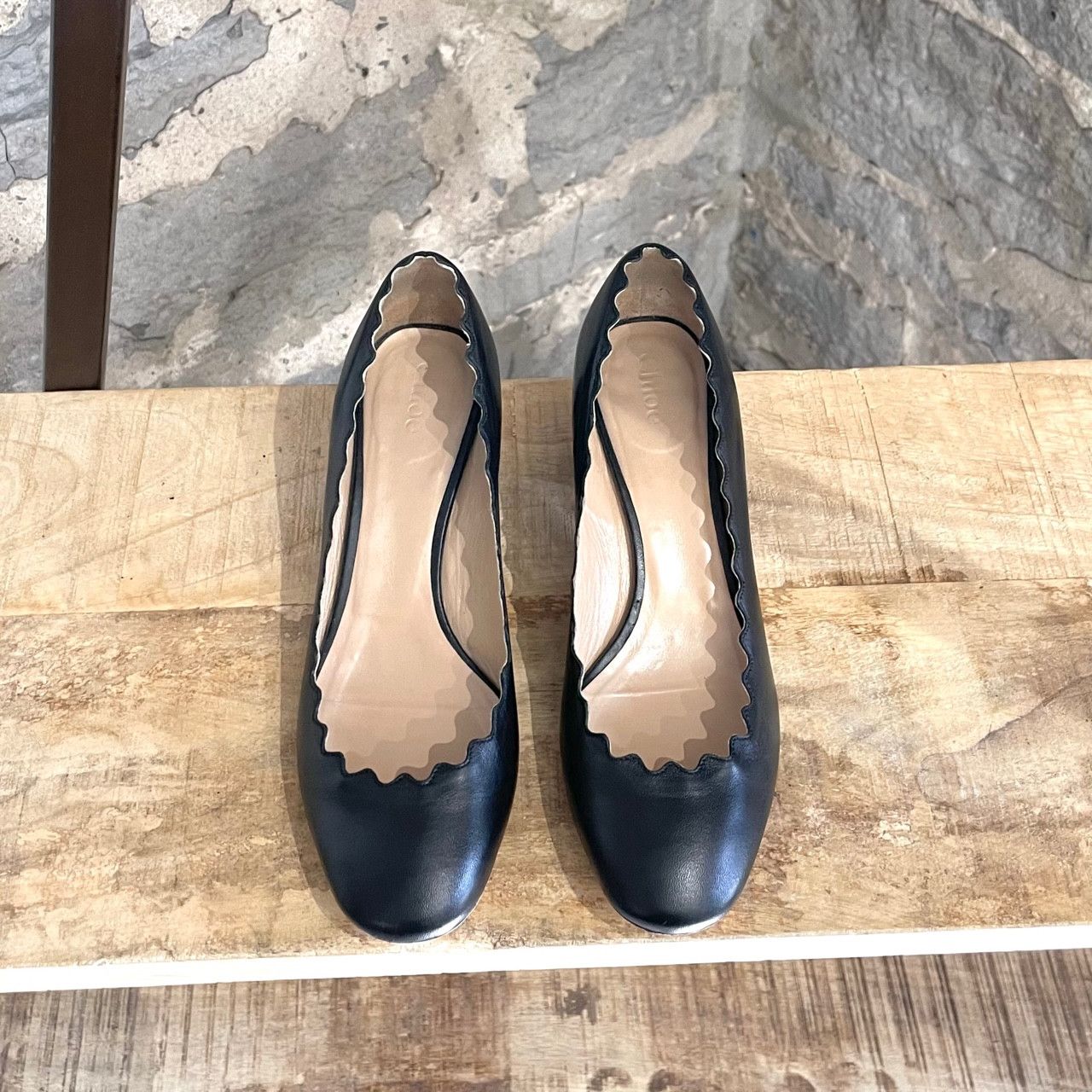 Chloé Black Leather Lauren Scallop Pumps