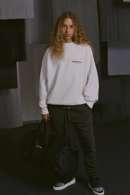 Essentials 2019 Fear of God Essentials Photo Crewneck White Size US XS / EU 42 / 0 - 5 Thumbnail