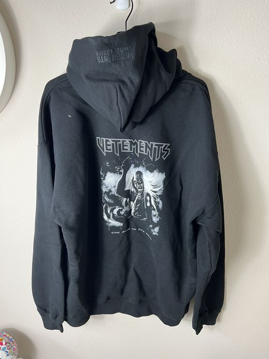 Vetements Vetements Iron Maiden The Book of The Dead Hoodie