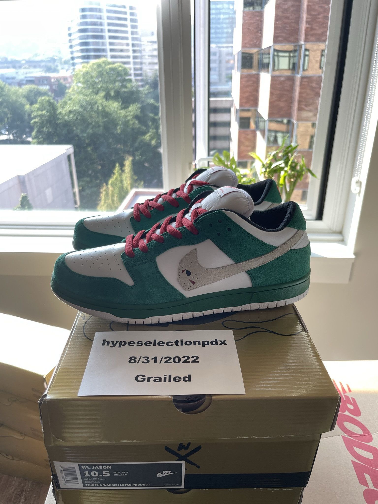 Warren Lotas Jason Dunk Toxic Green Red White size